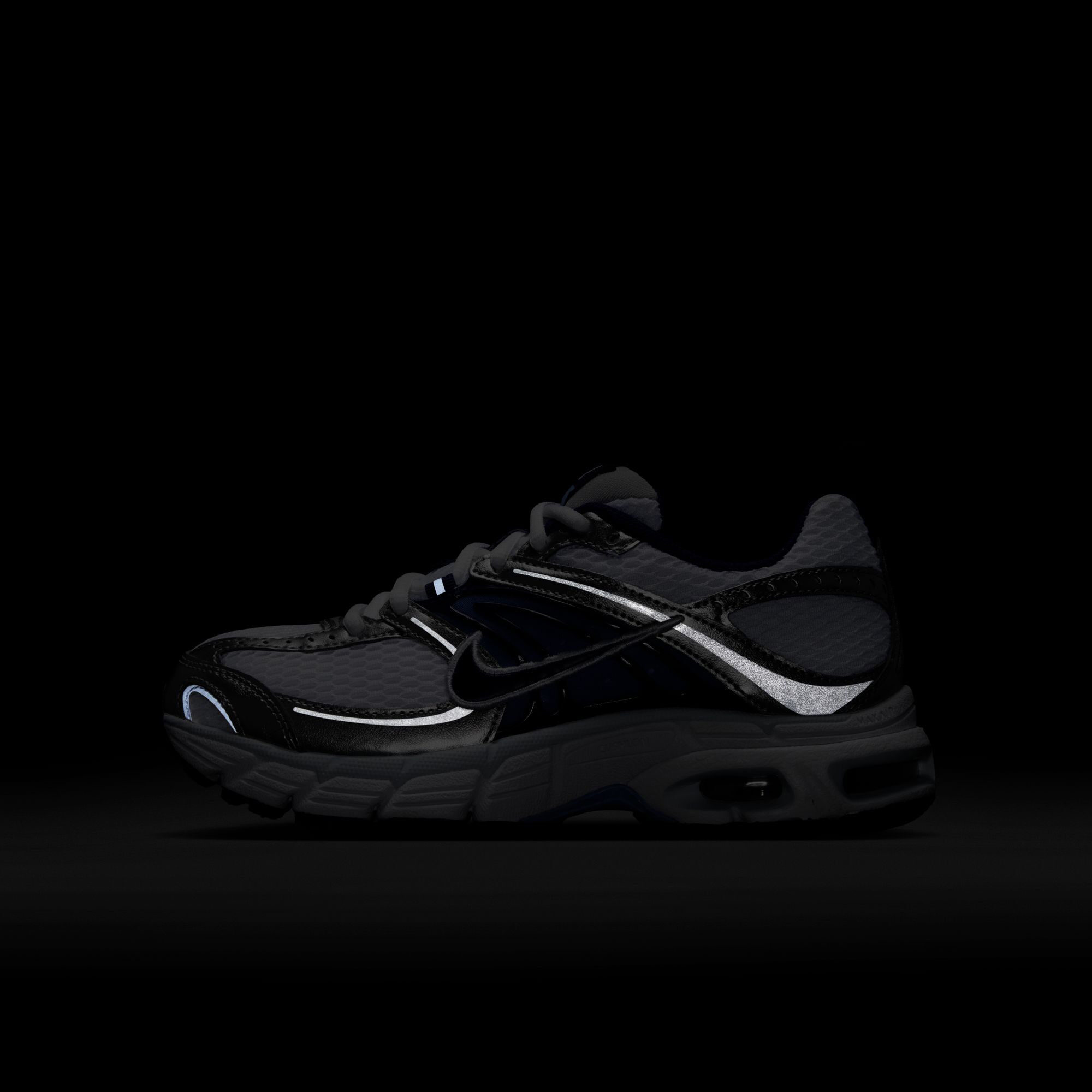 Nike Air Max Moto 2K image number 8