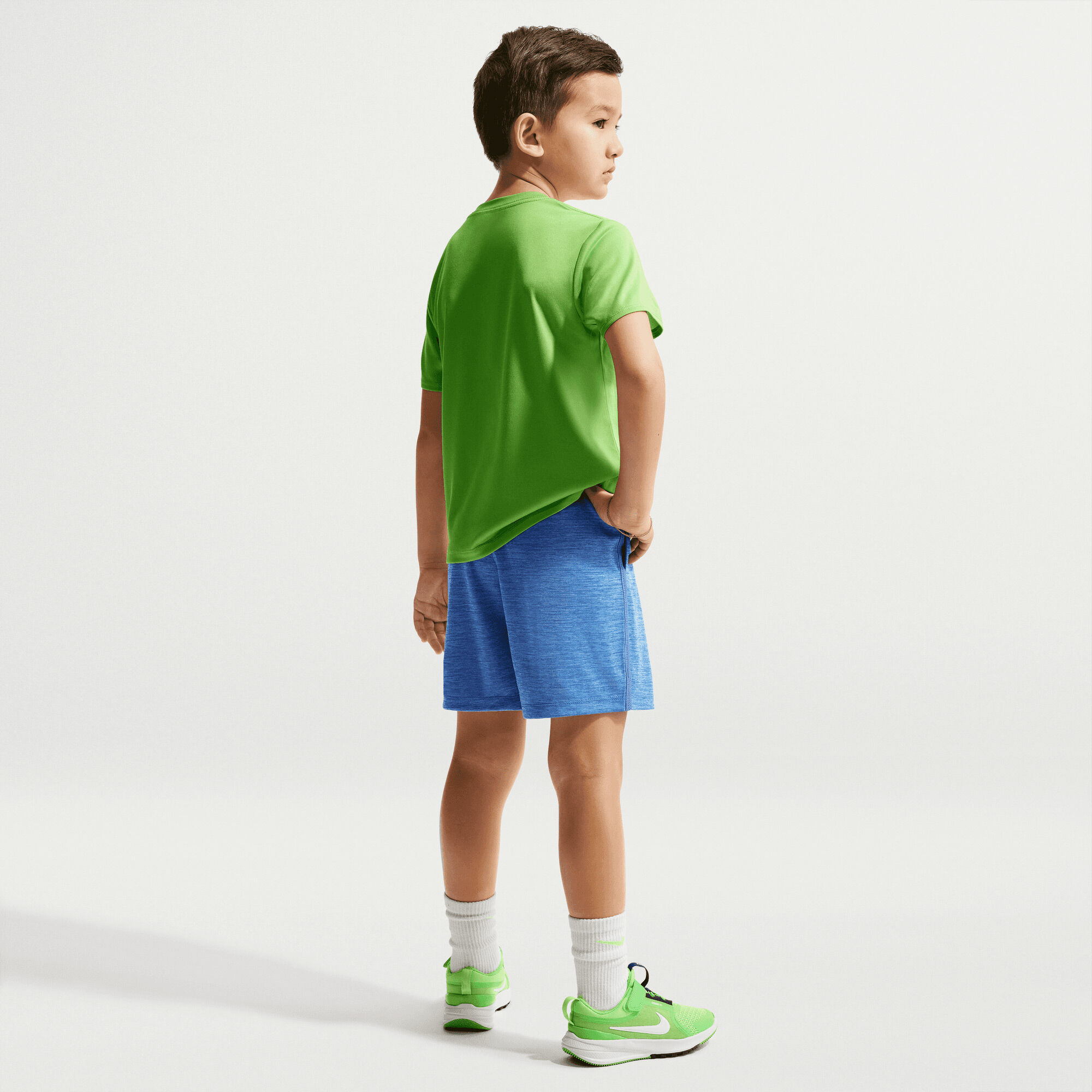 Nike image number 1
