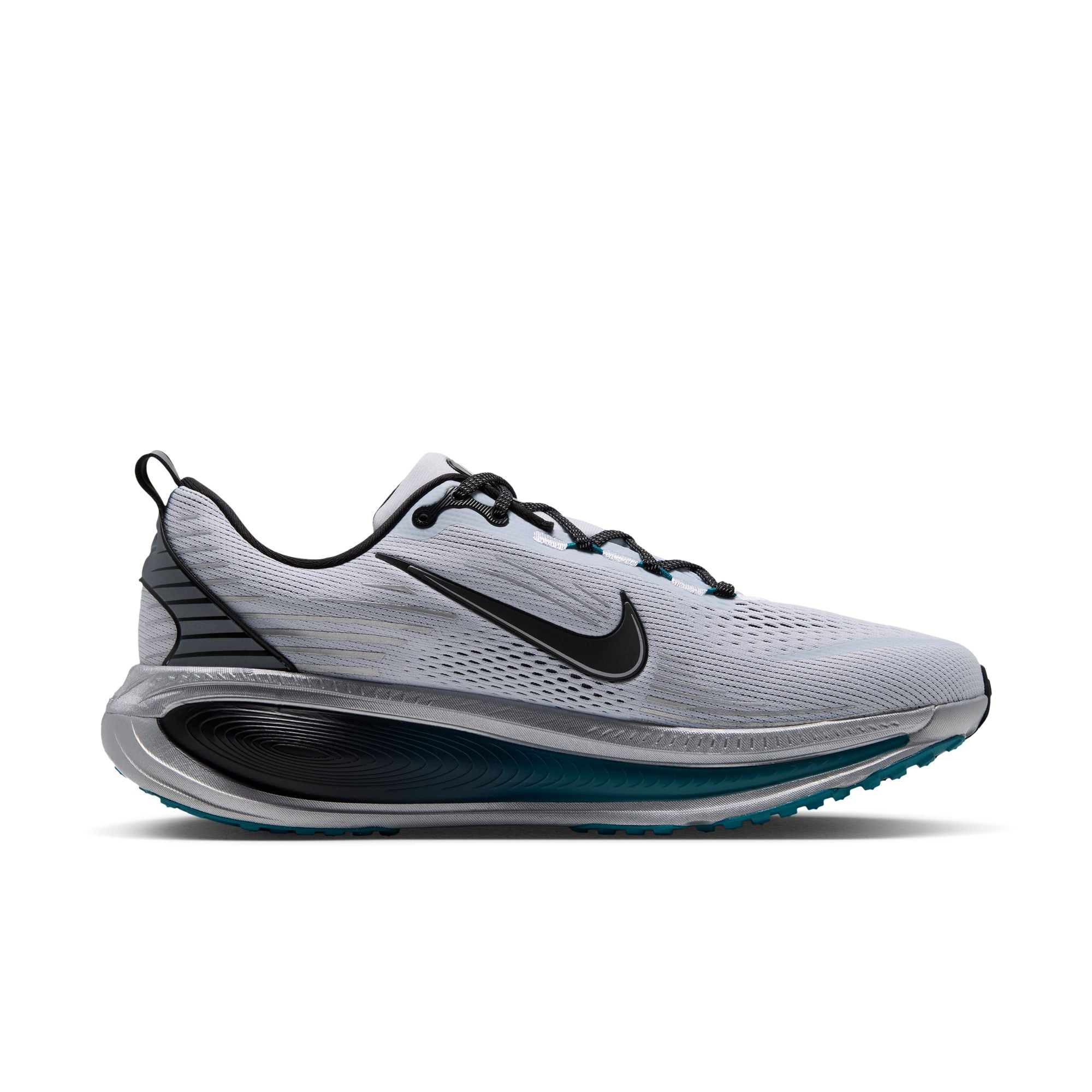 Nike Vomero 18  image number 6