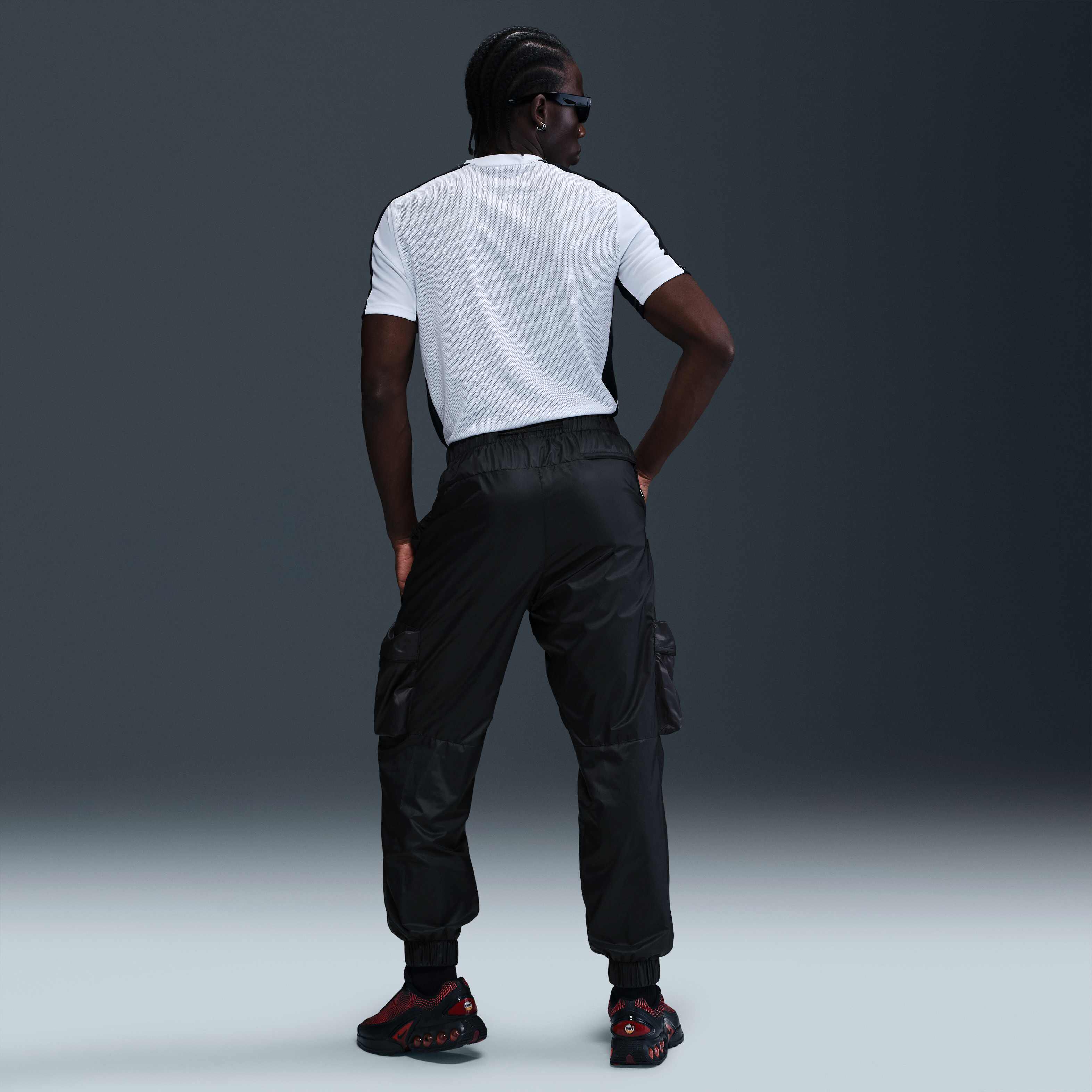 ليفربول تك سبيشال اديشن image number 3