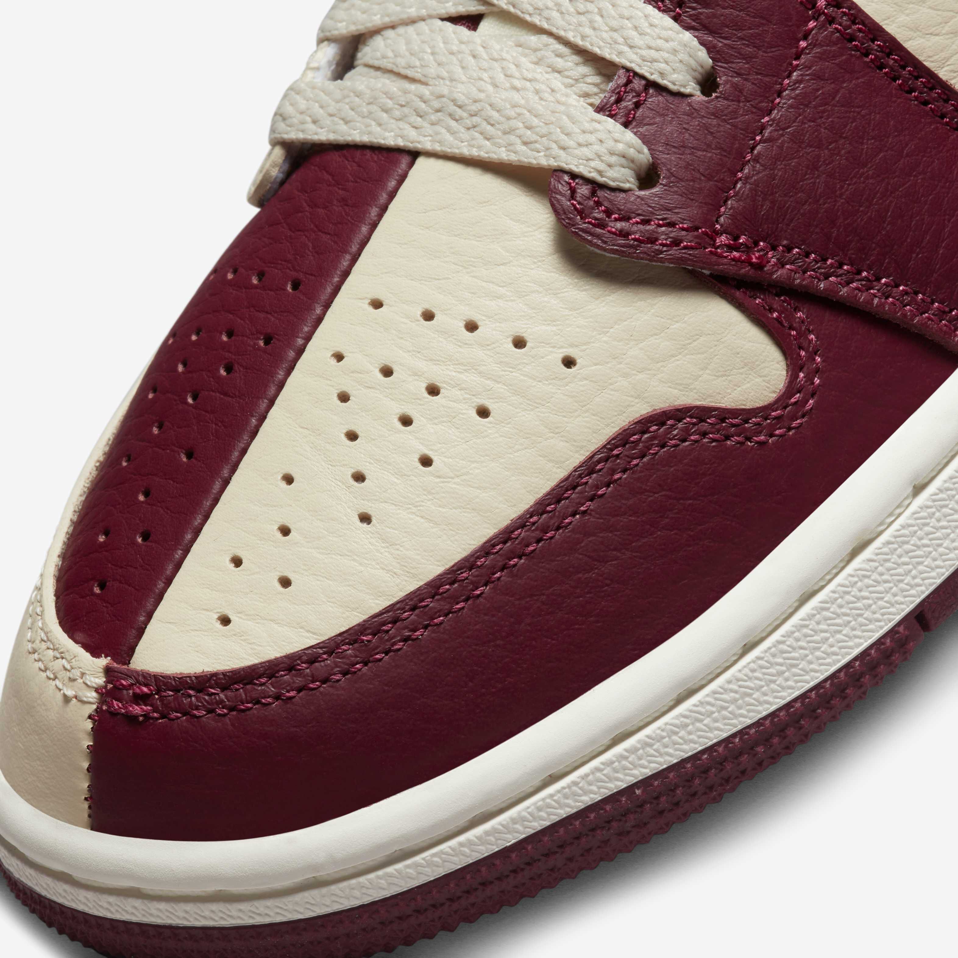 Air Jordan 1 Mid SE image number 6