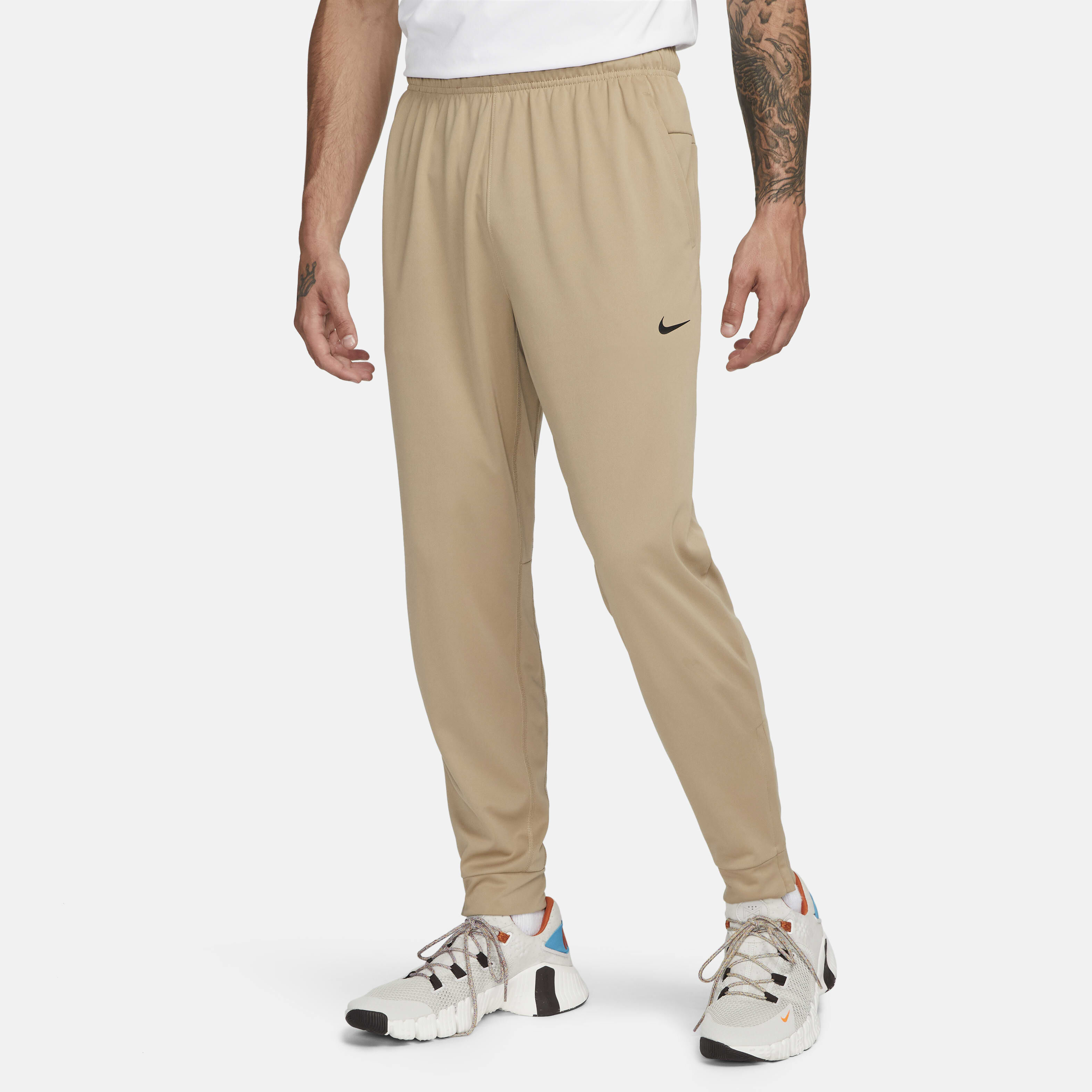nike running tapered fleece joggers in khaki