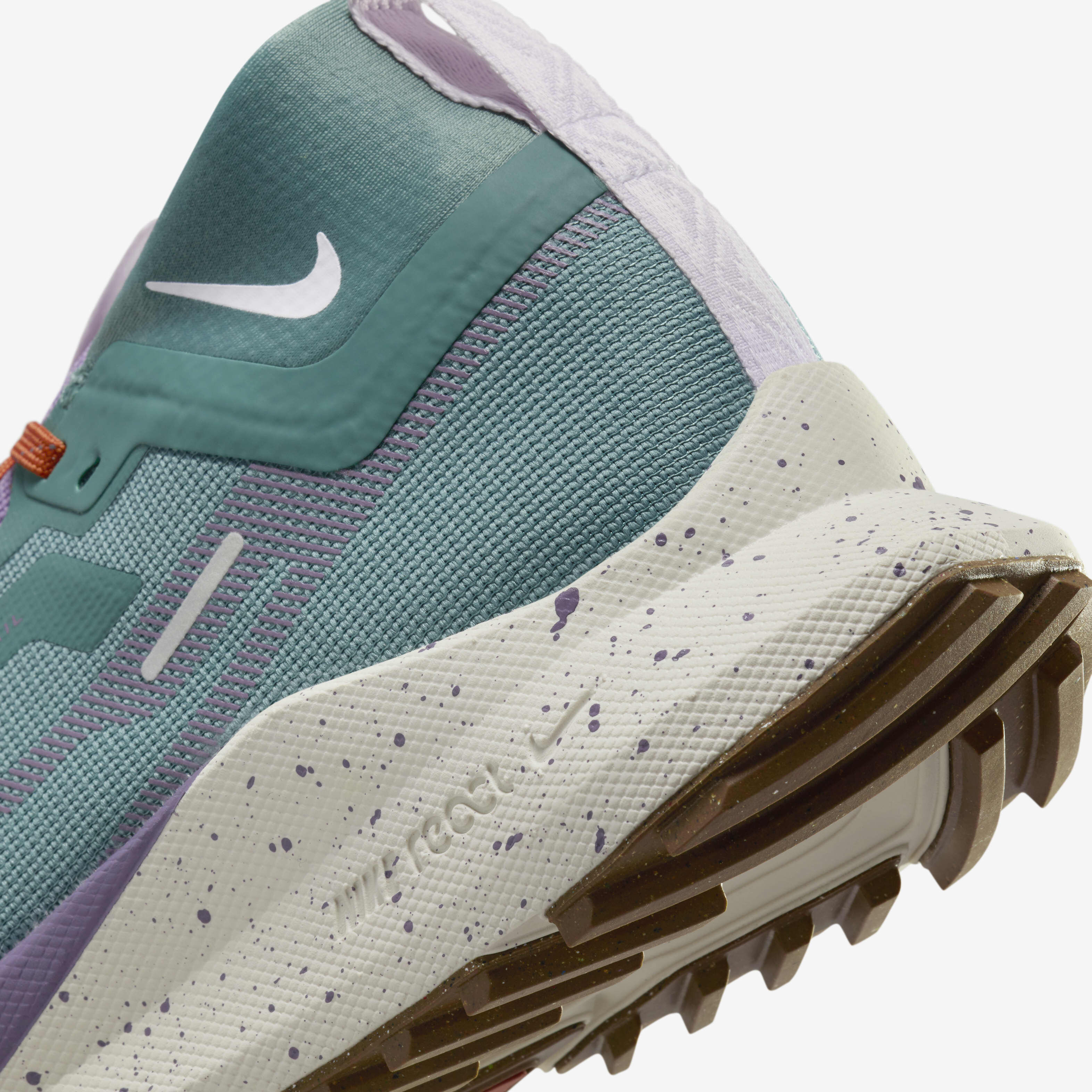 نايكي بيجاسوس تريل 4 جور-تكس image number 7