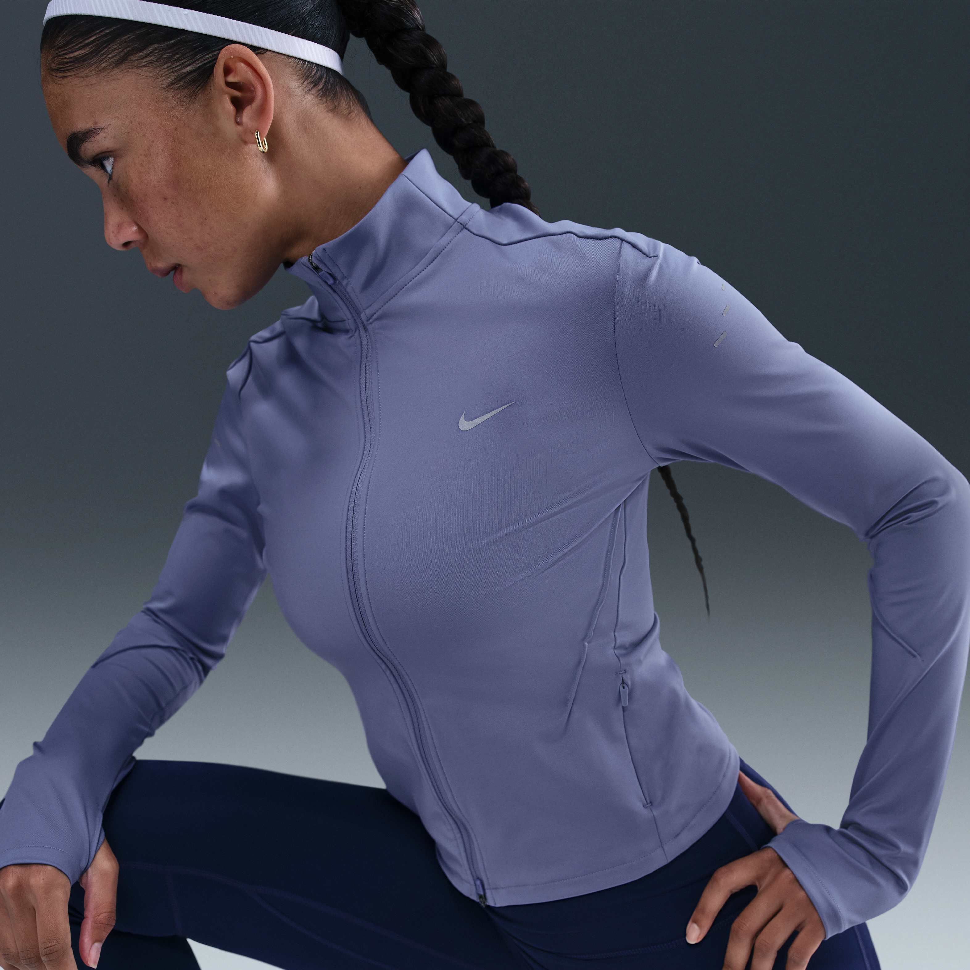 Nike Swift image number 2