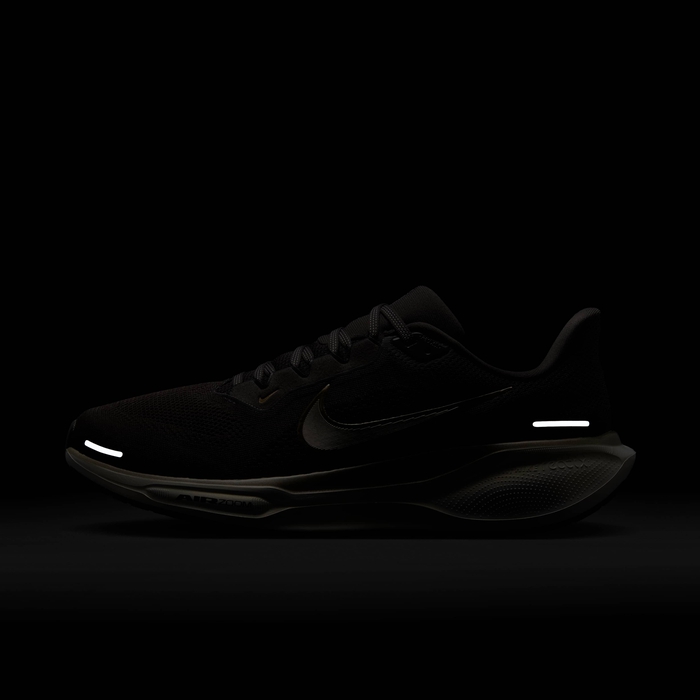 نايكي فيكتوري 2 'جاكوب إنجبريجتسين' image number 10 نايكي فيكتوري 2 'جاكوب إنجبريجتسين' image number 10