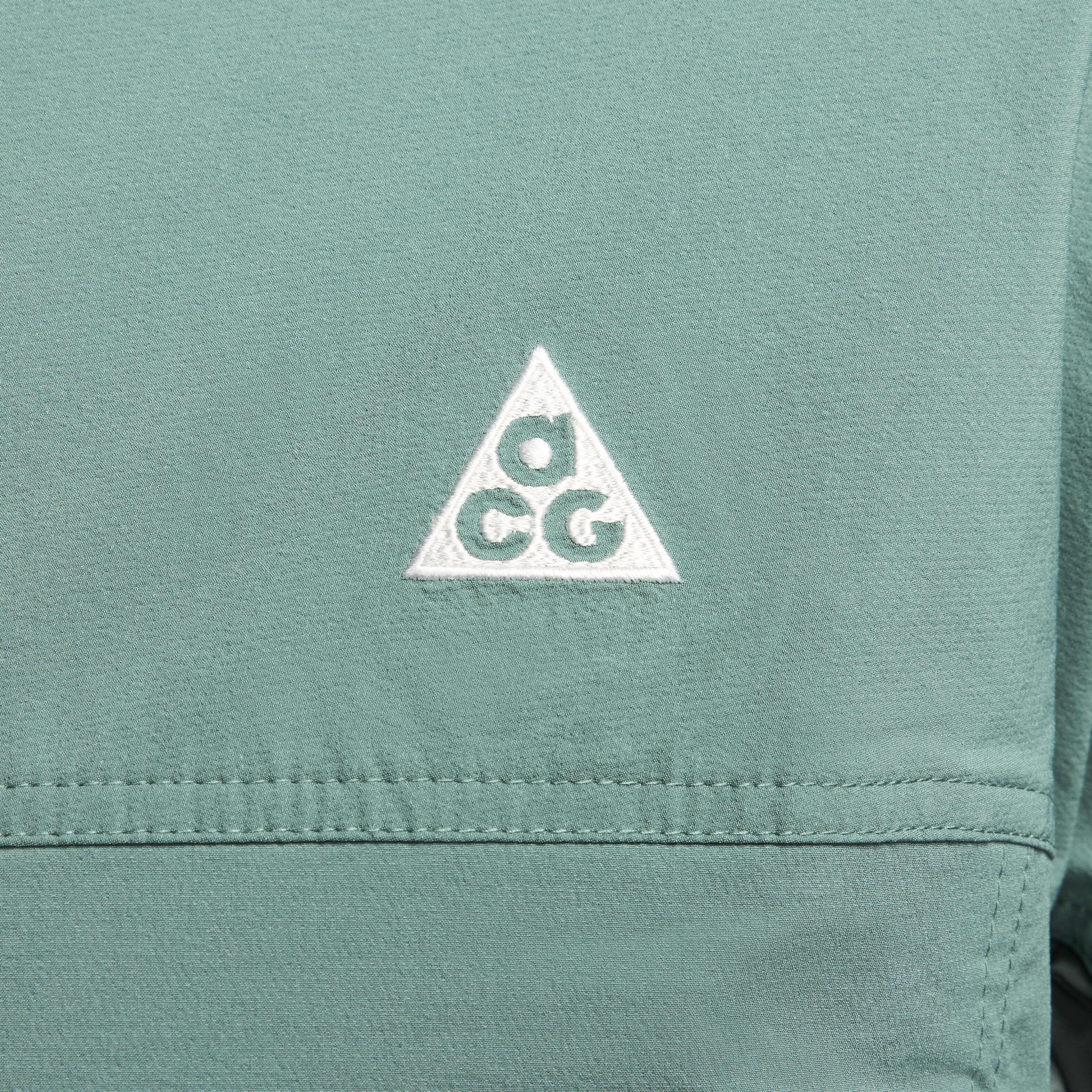 Nike ACG "Sun Farer" image number 4