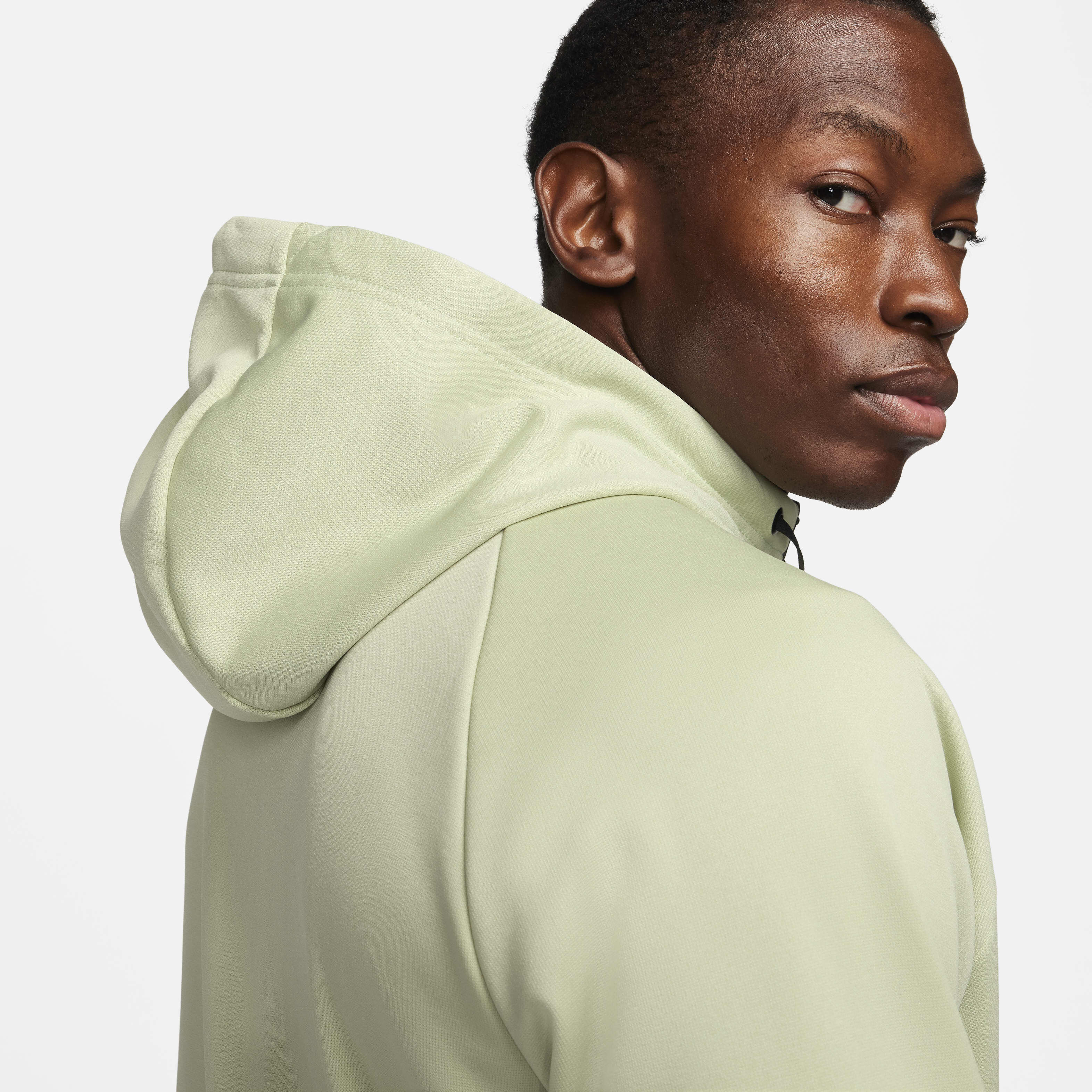 Nike Therma image number 7