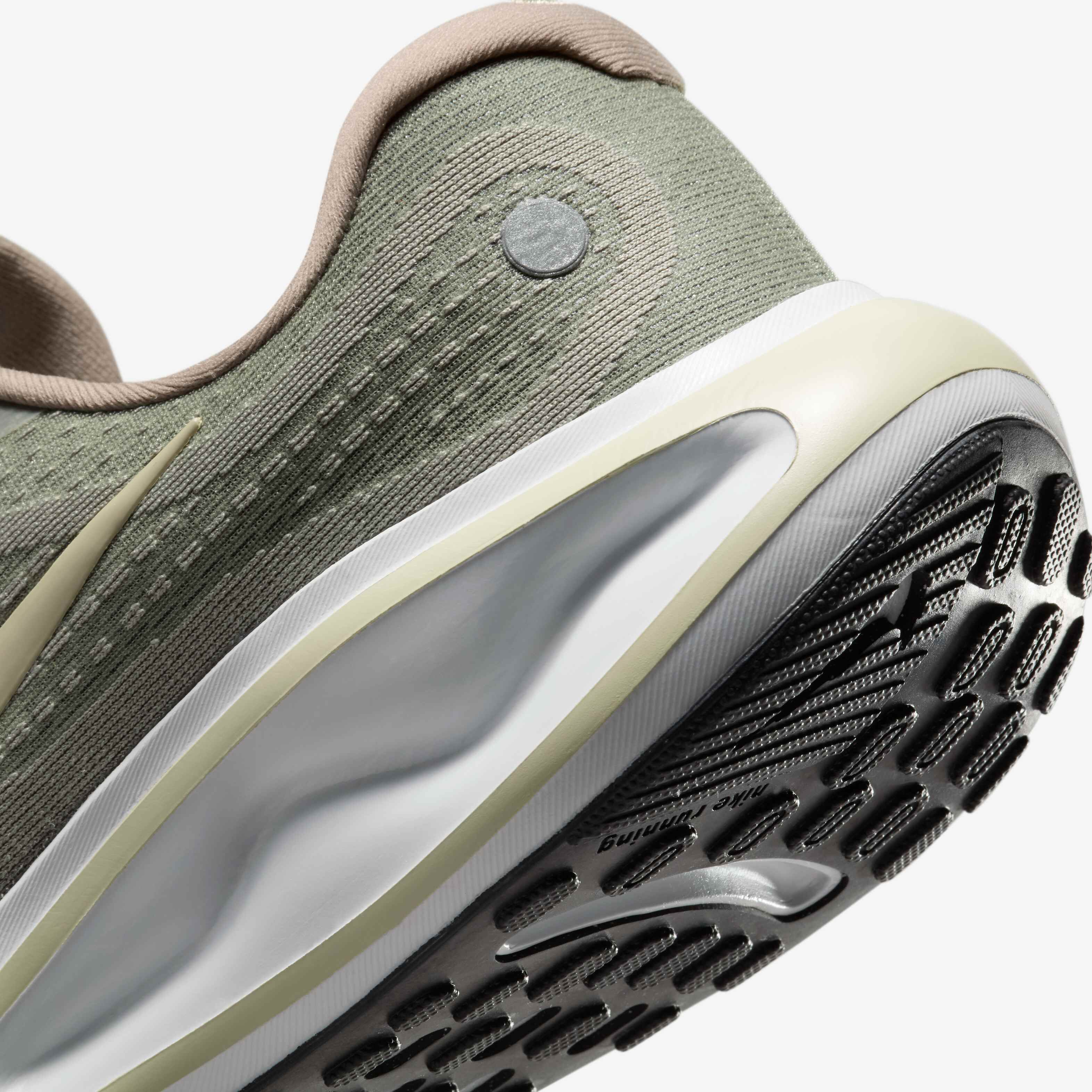 نايكي جيرني رن image number 7