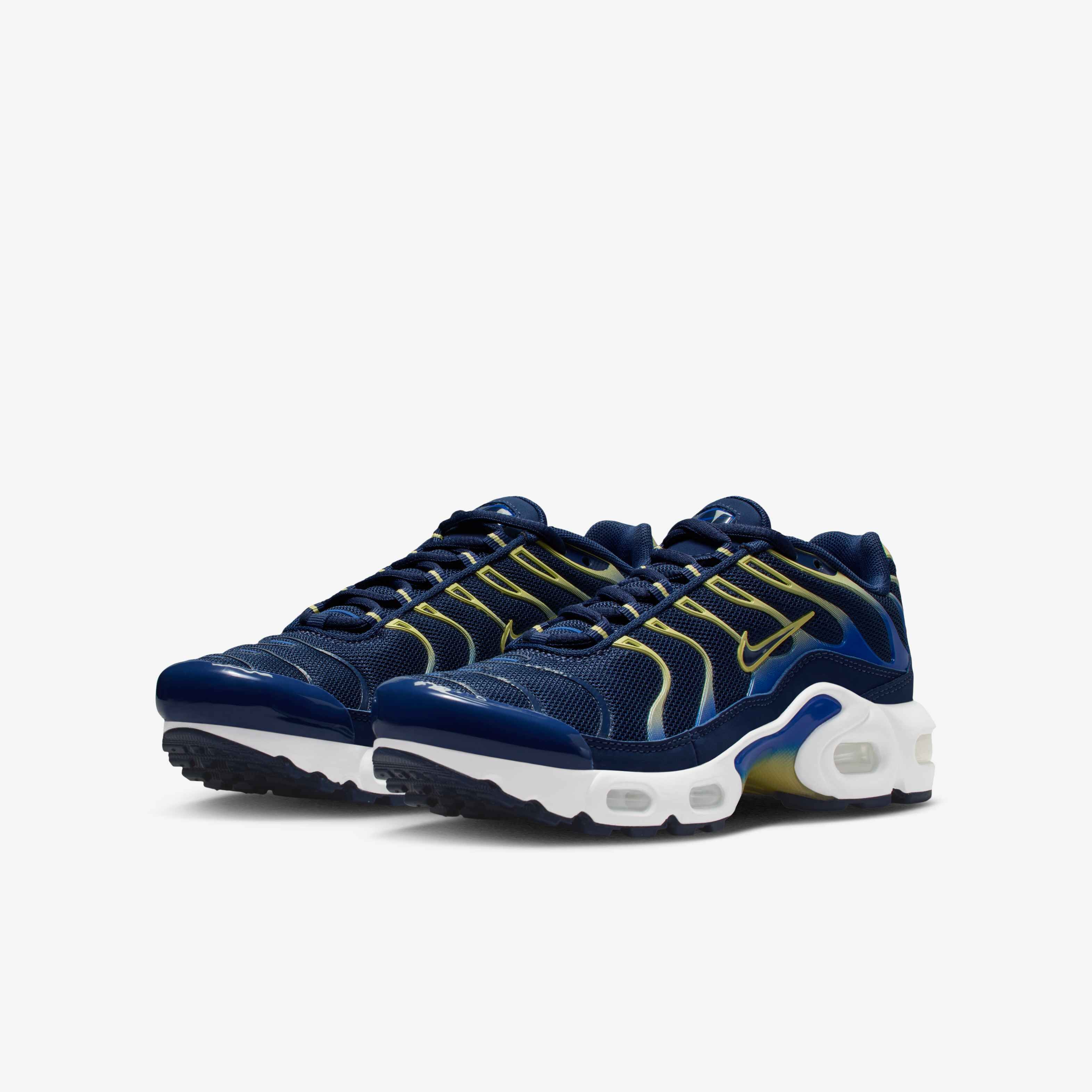 Nike Air Max Plus image number 4