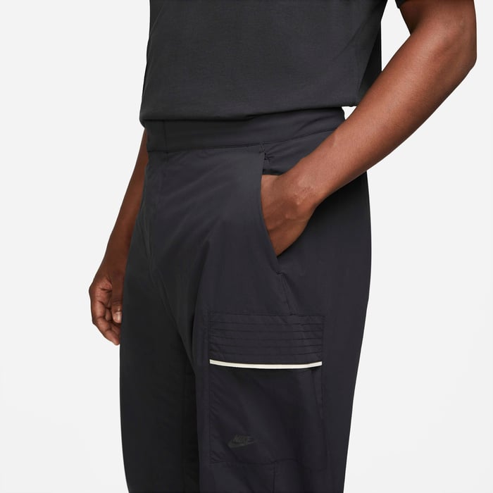 Nike Sportswear Style Essentials image number 2 Nike Sportswear Style Essentials image number 2