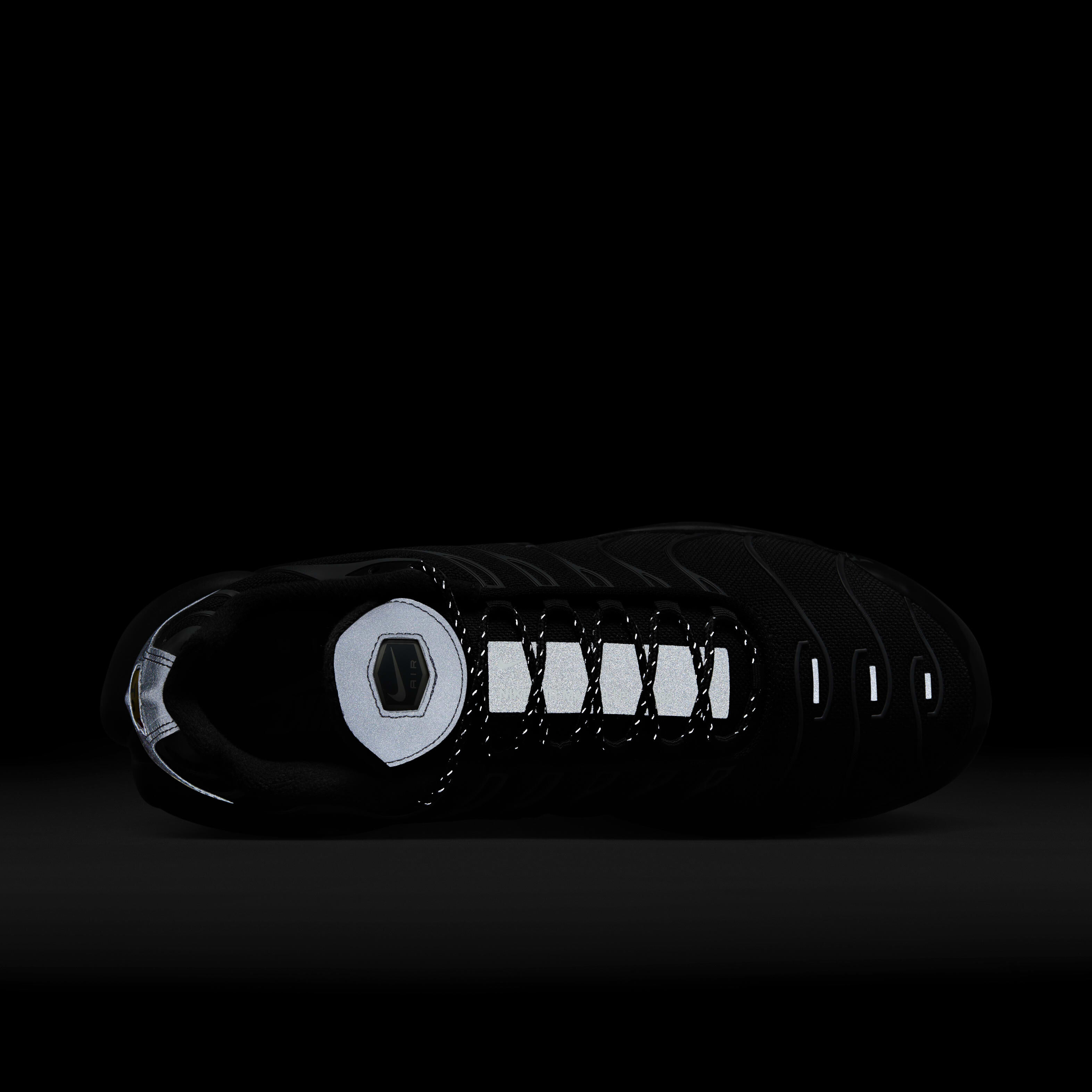 Nike Air Max Plus image number 8