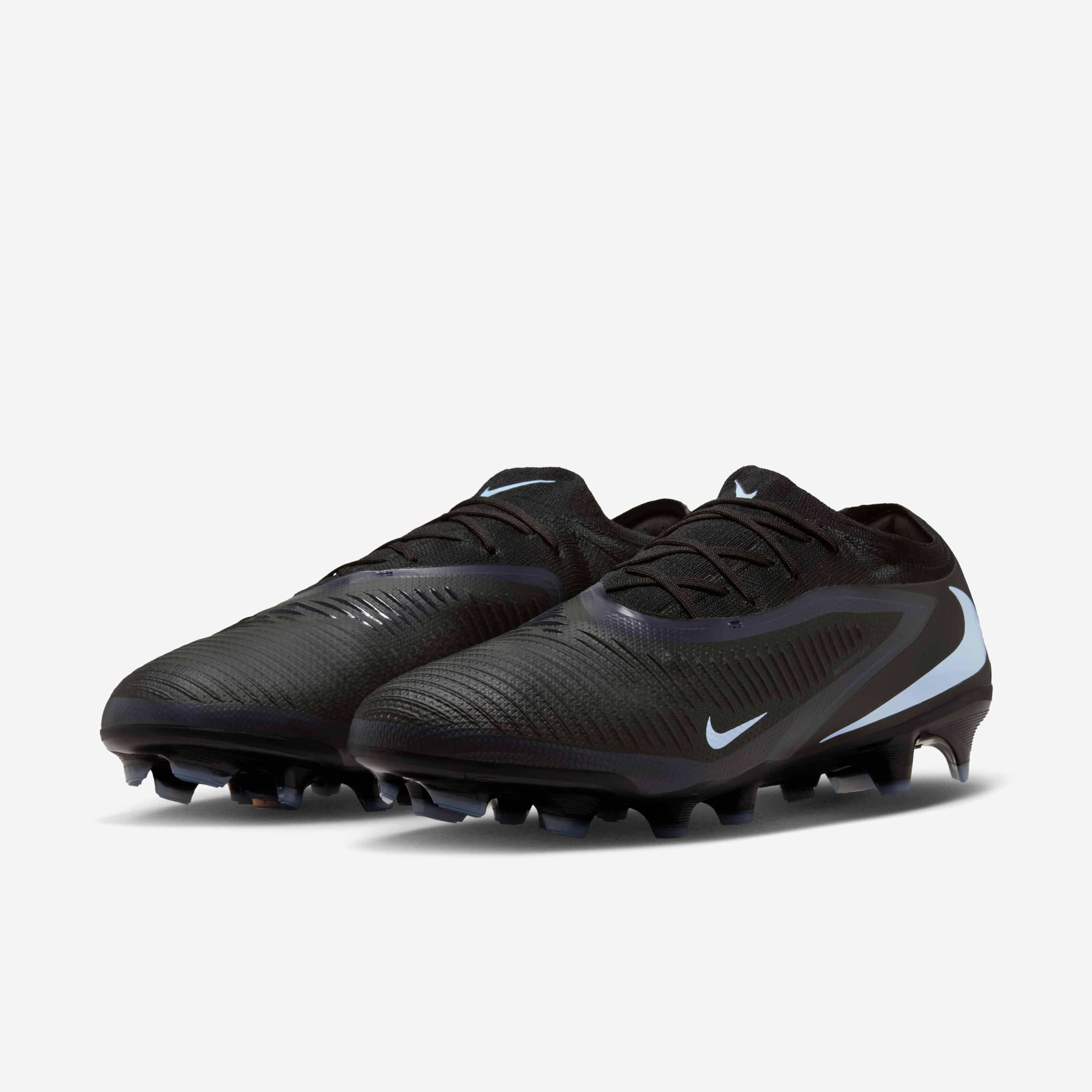 Nike Phantom 6 Low Pro image number 4