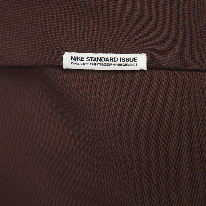Nike Standard Issue image number 5 Nike Standard Issue image number 5