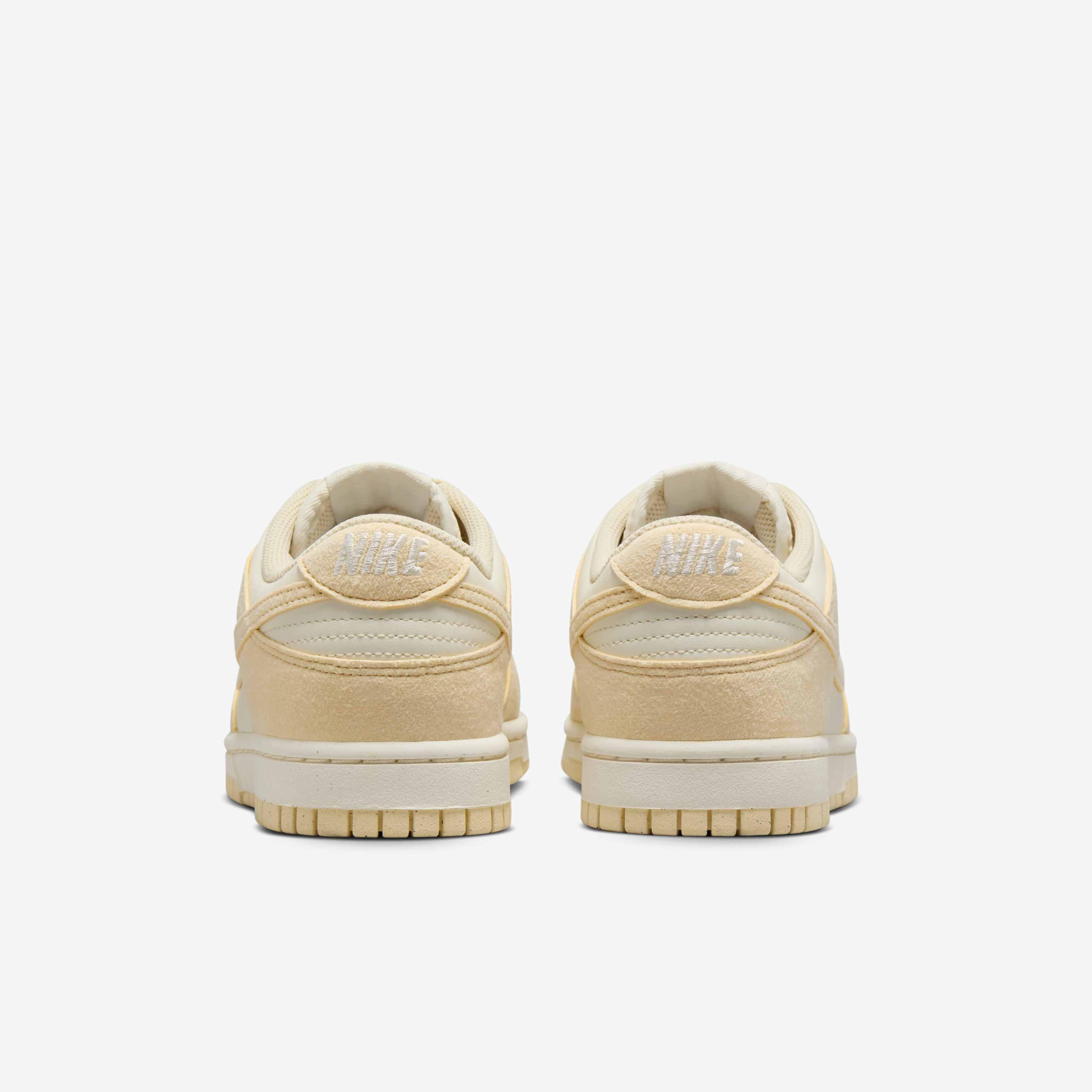 Nike Dunk Low image number 5