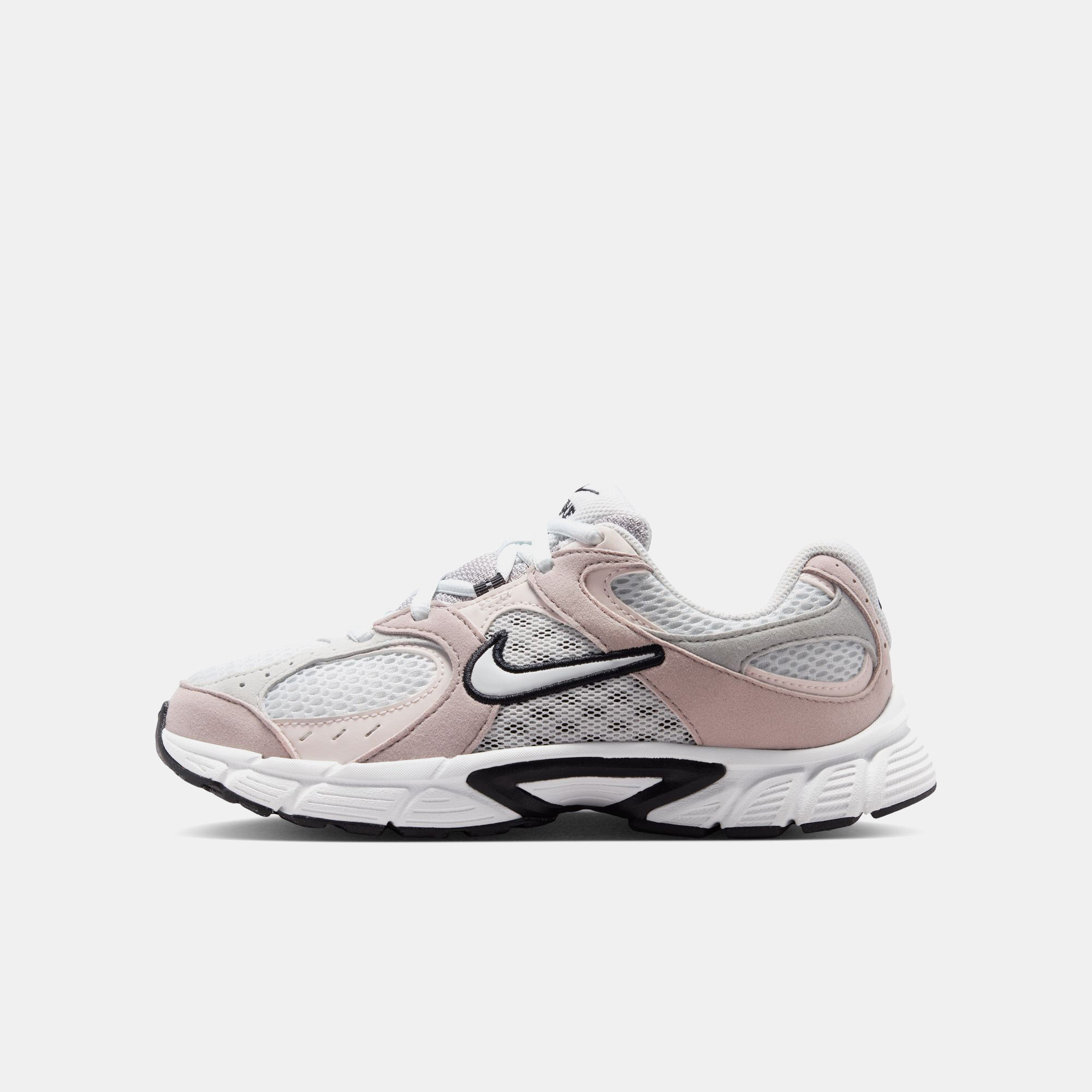 Nike V5 Runner Suede image number 0