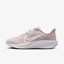 Nike Quest 6