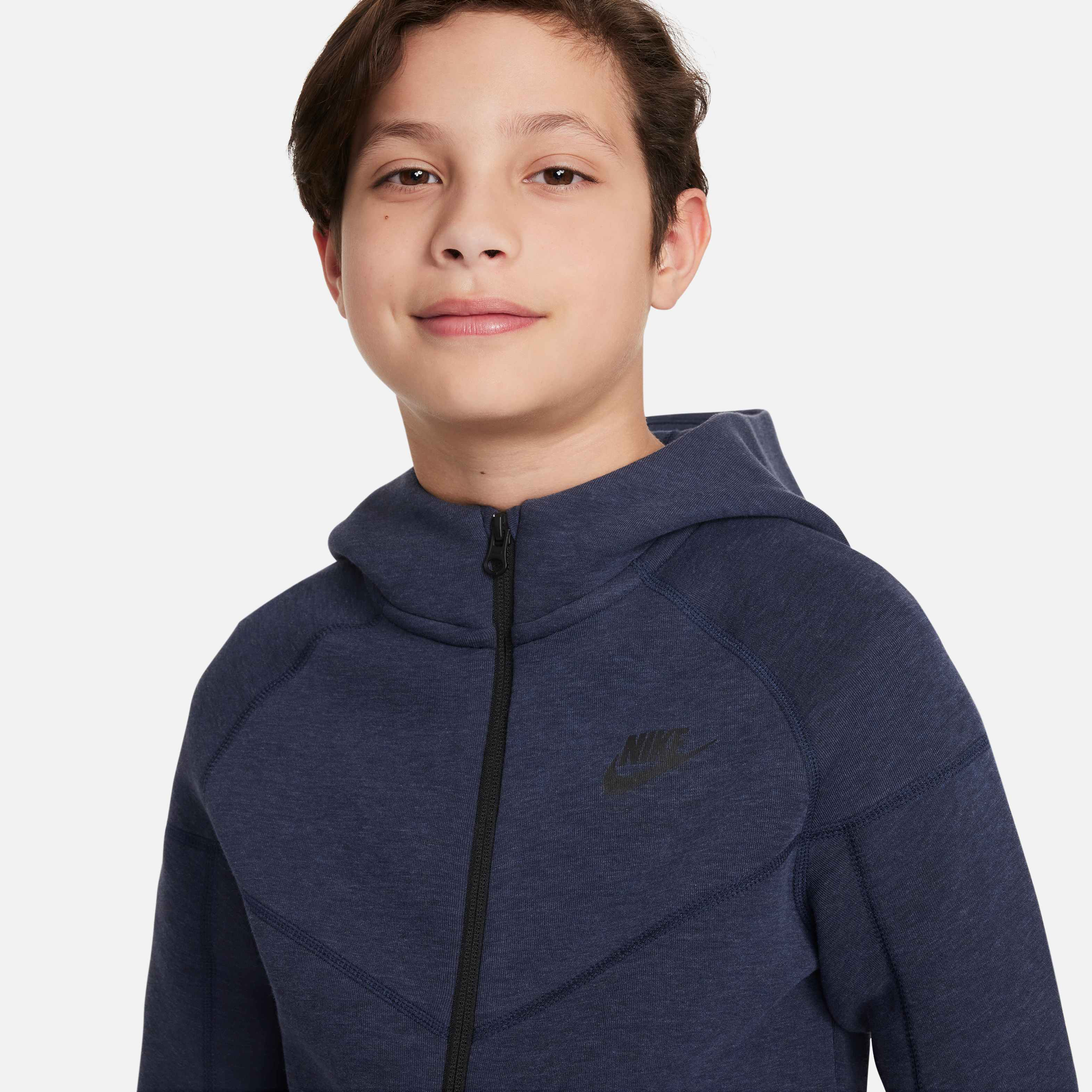 Nike Sportswear Tech Fleece image number 2