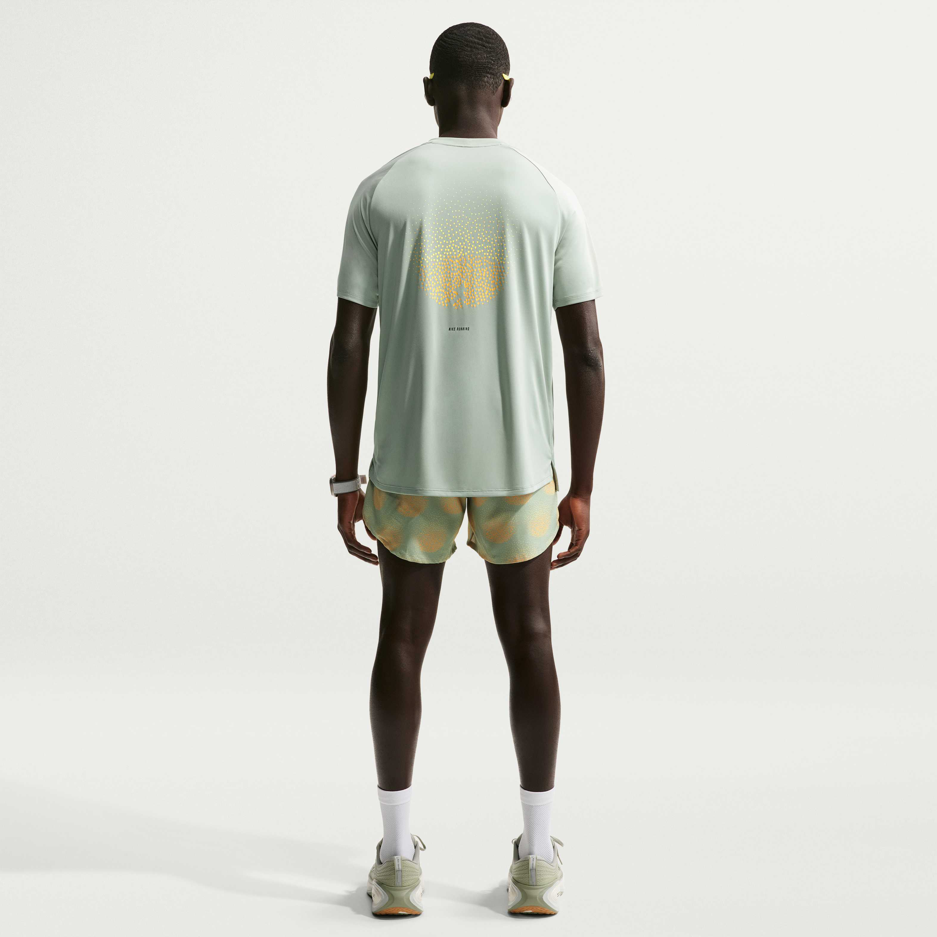 Nike Stride image number 4