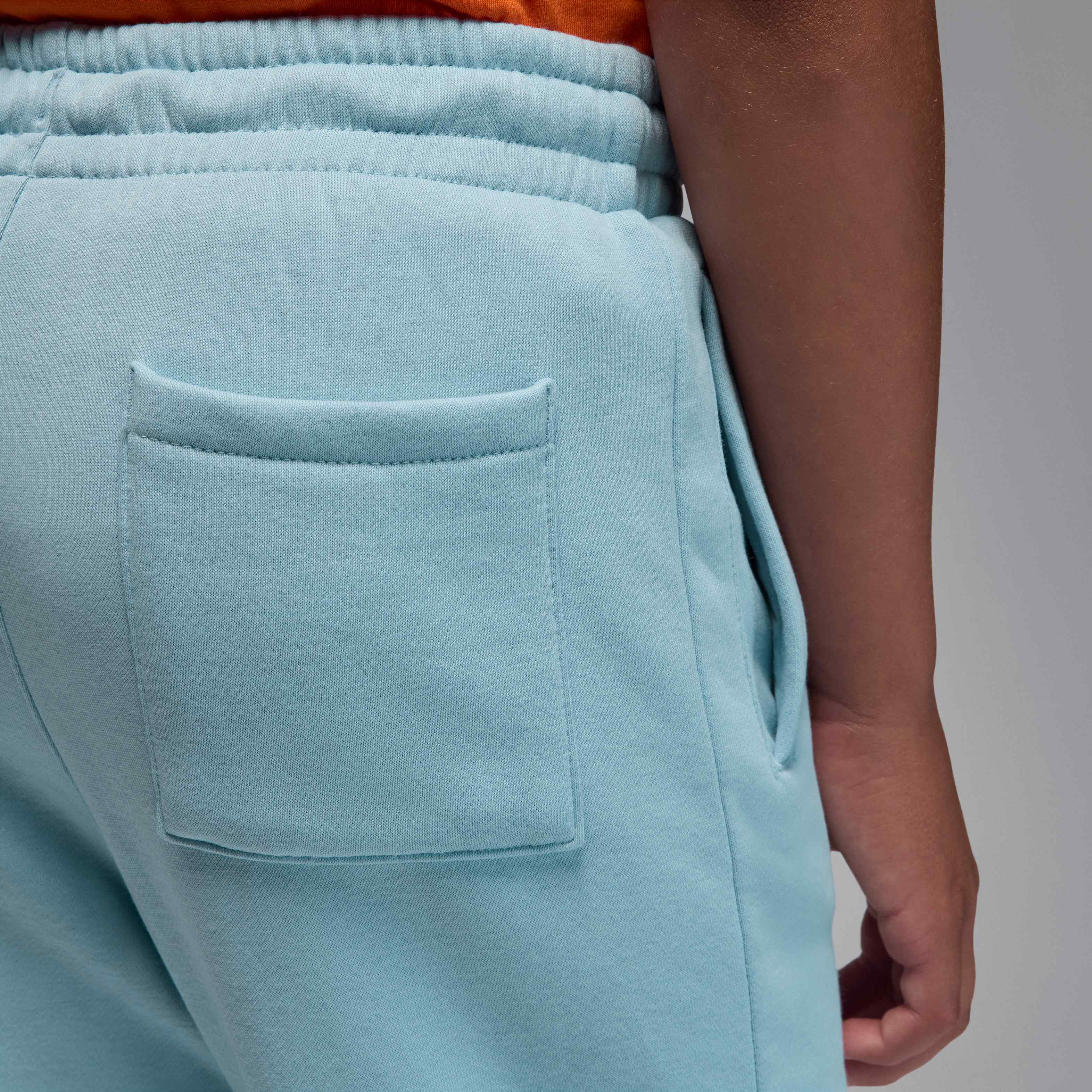 Jordan Essentials image number 3