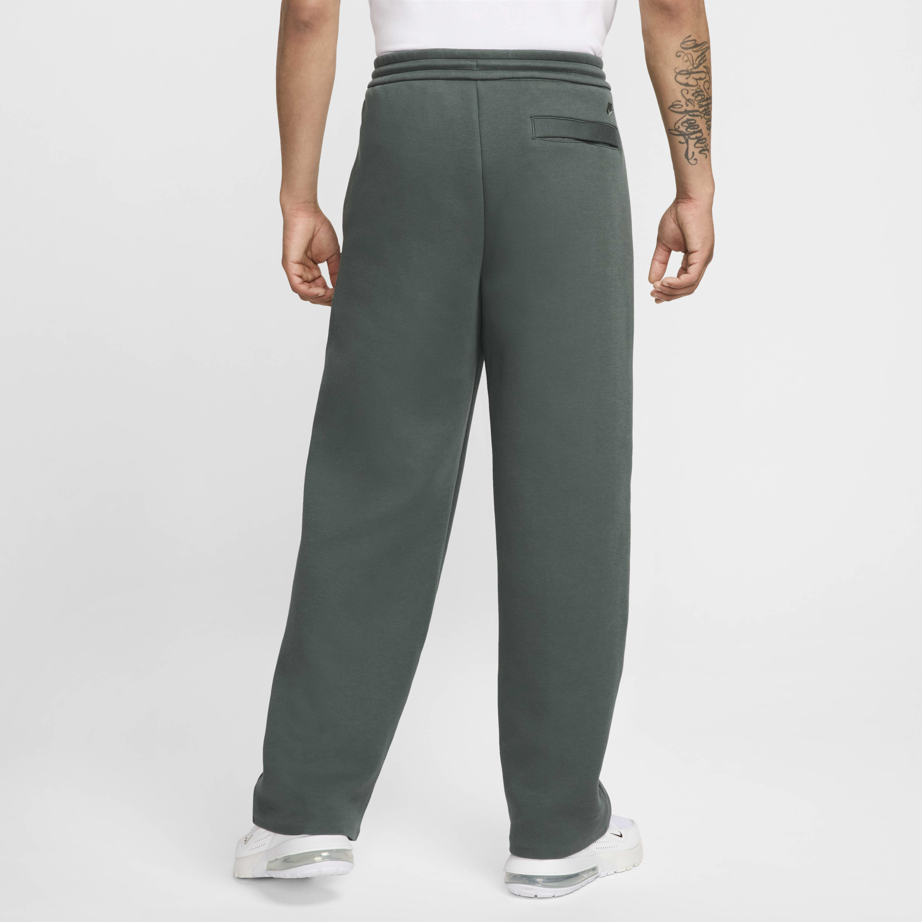 Nike tailored sweatpants outlet