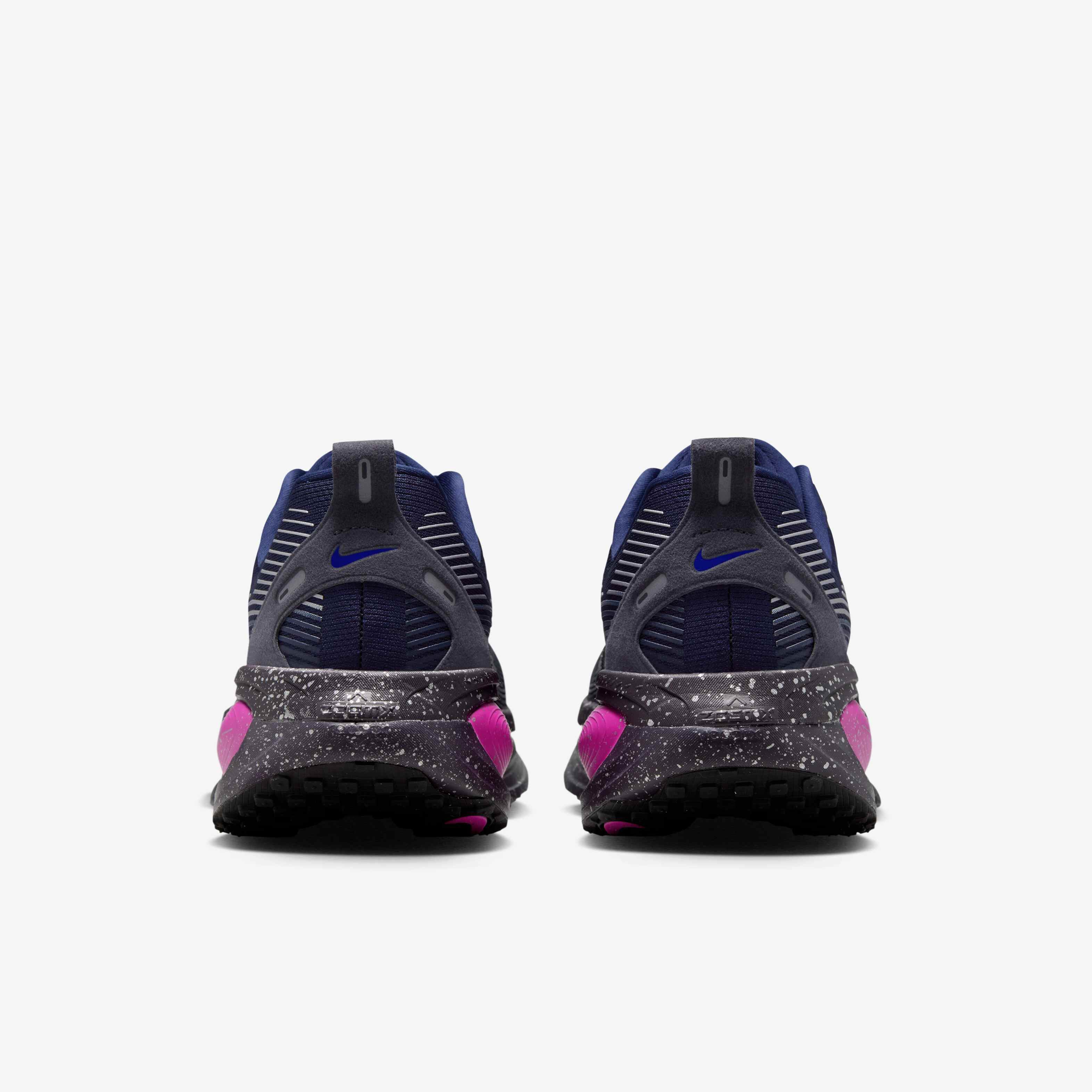 Nike Vomero 18 SE image number 5