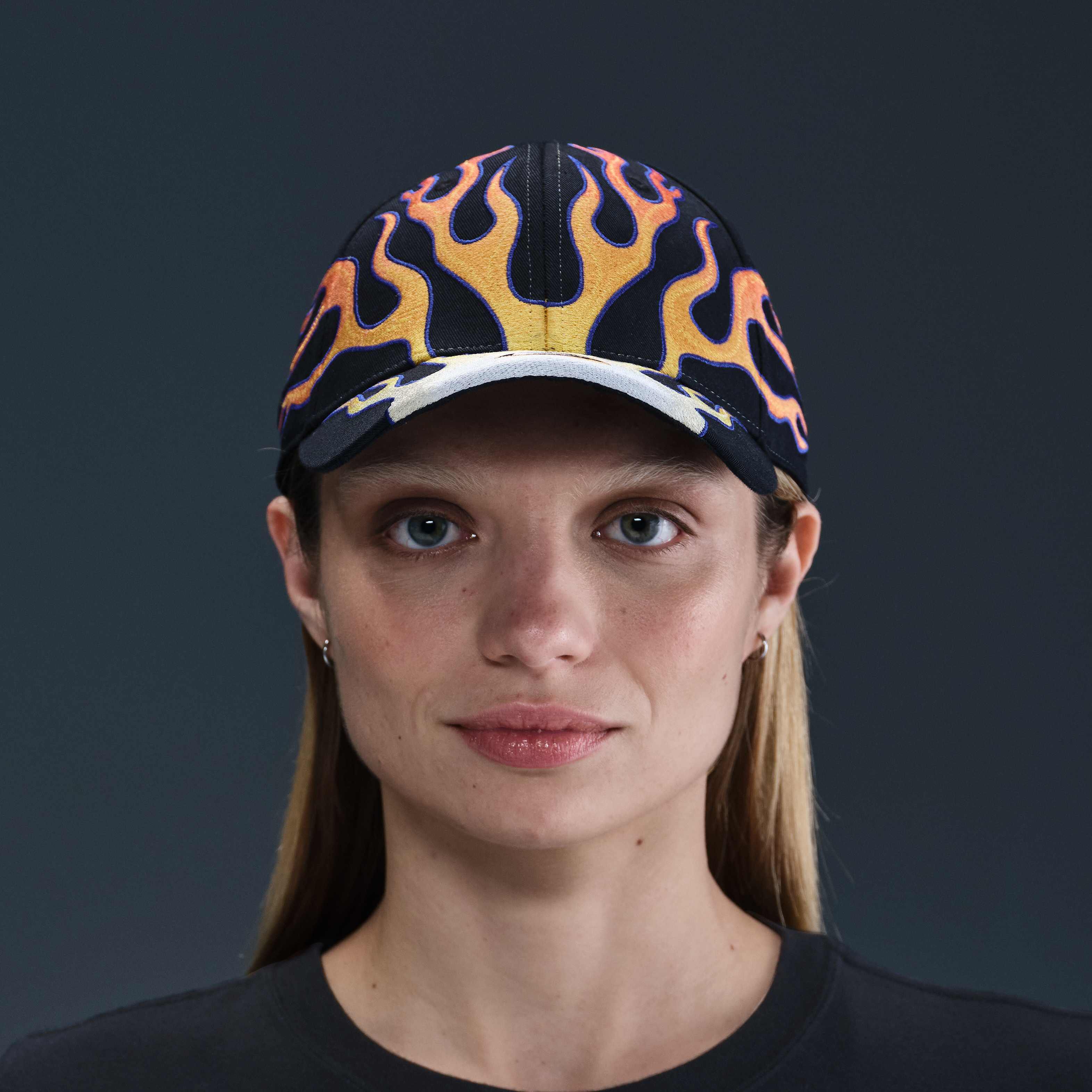 Buy Nike Club Cap Structured OG Flame Cap - Black @ Nike Kuwait