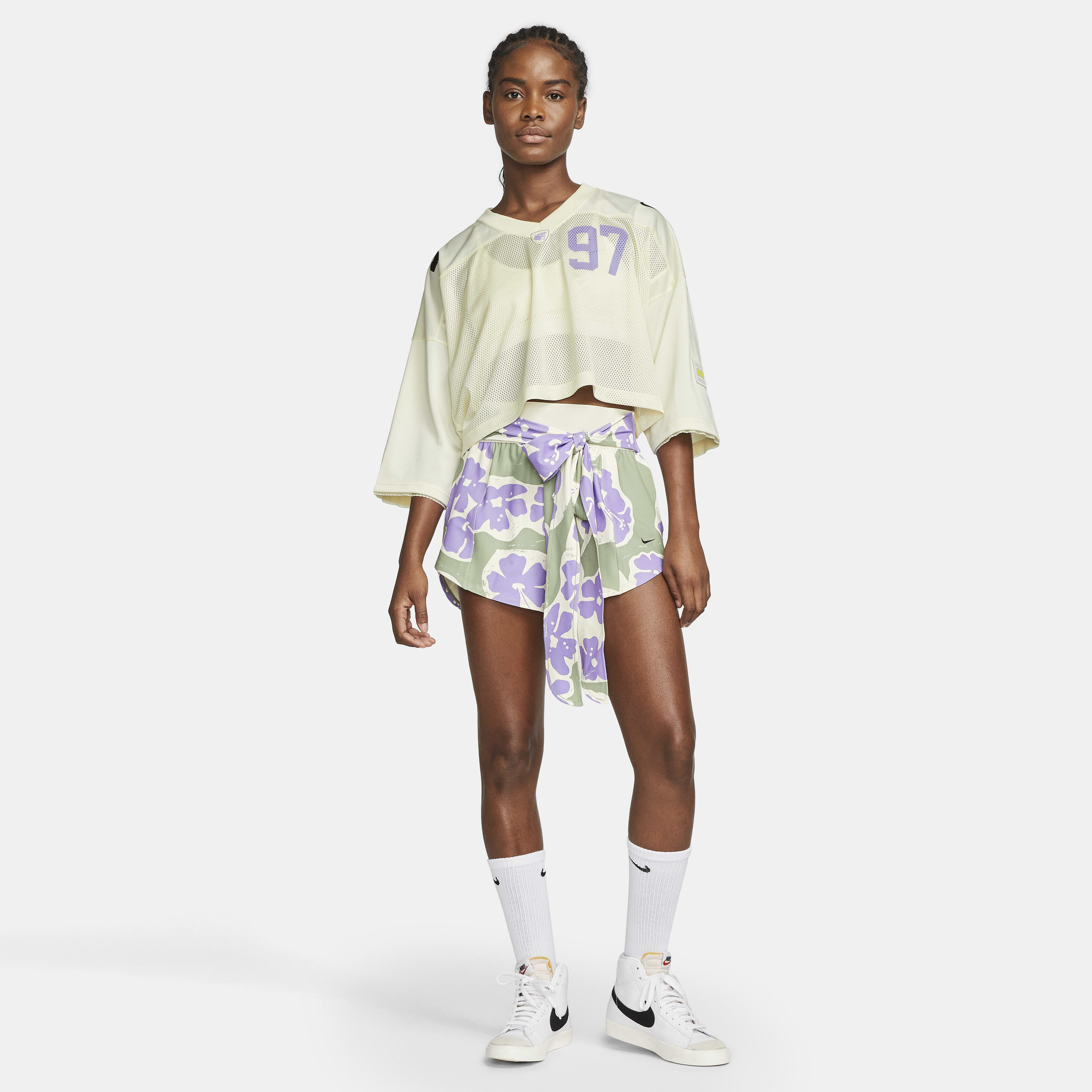 その他 2021 l Universe Naomi Osaka #18/25 Naomi Osaka Beat Coco Gauff In Custom Nike GP Challenge 1