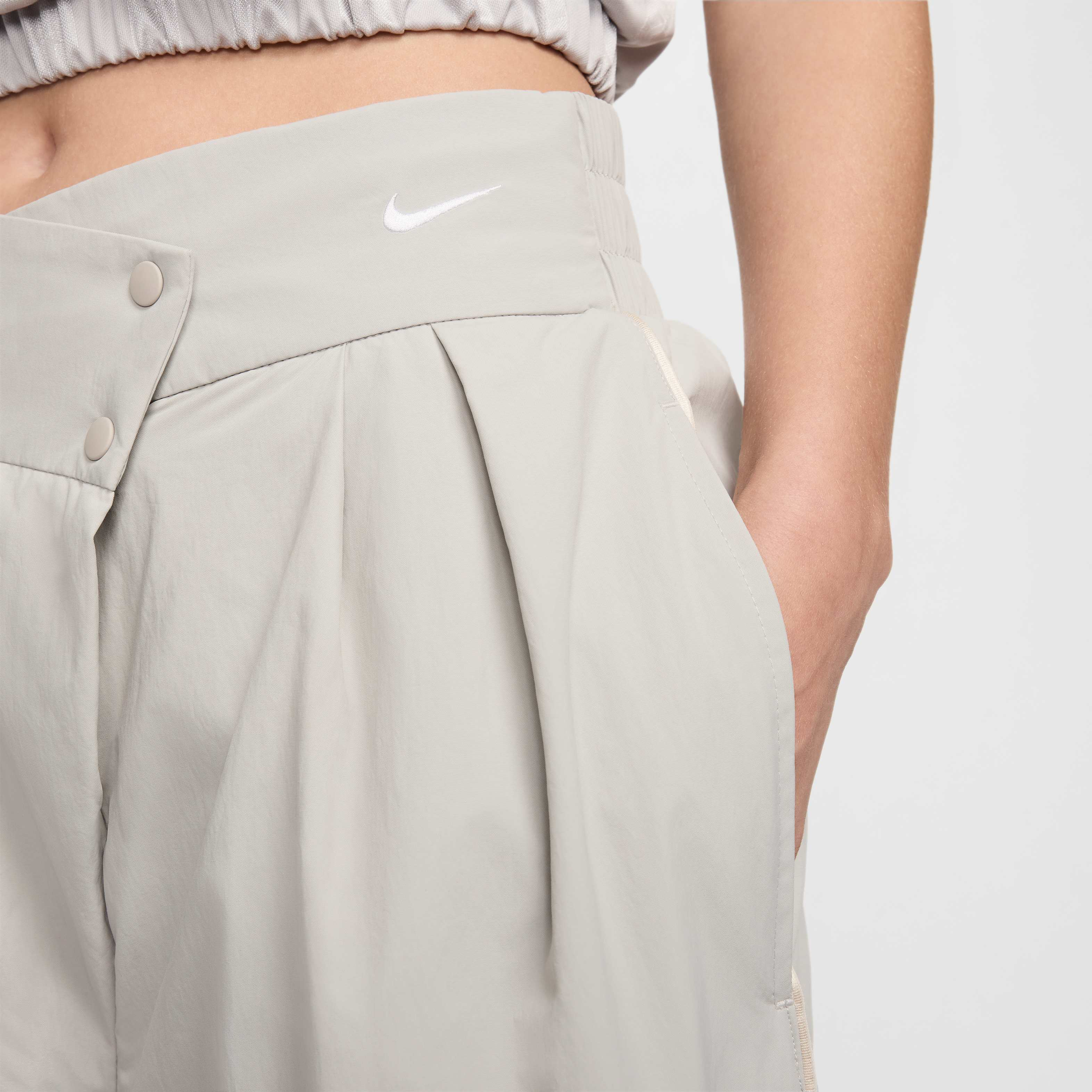 Nike Sportswear Collection image number 2