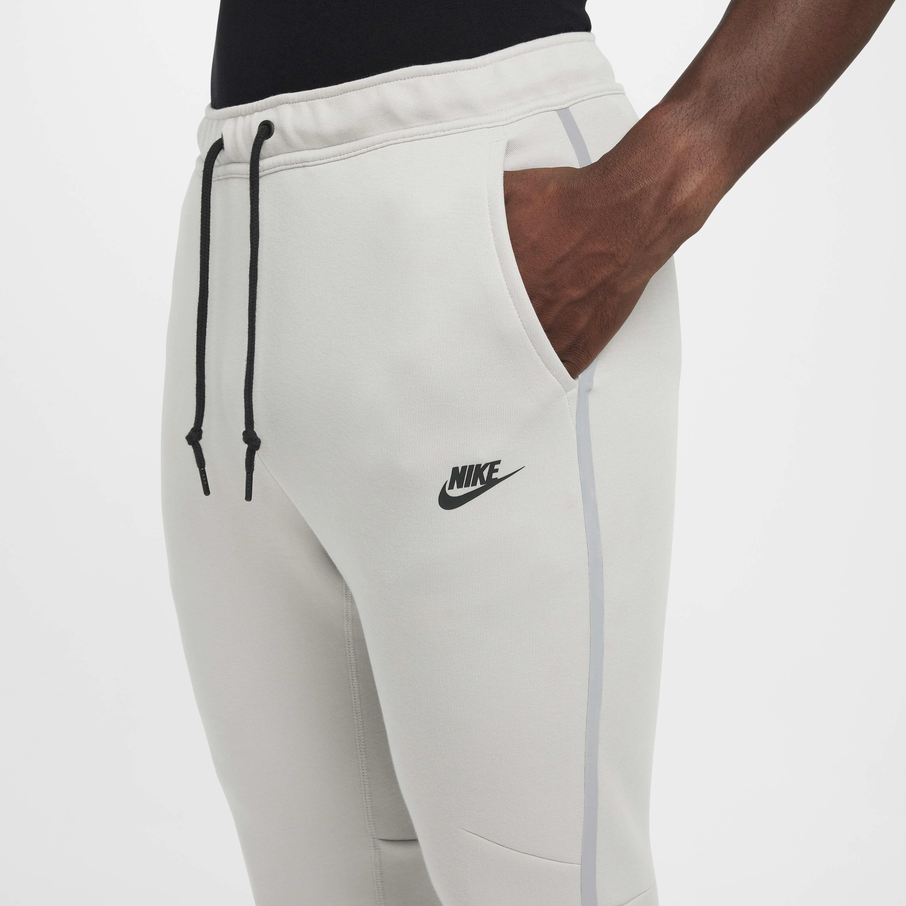 Nike tech fleece jogger light bone shop