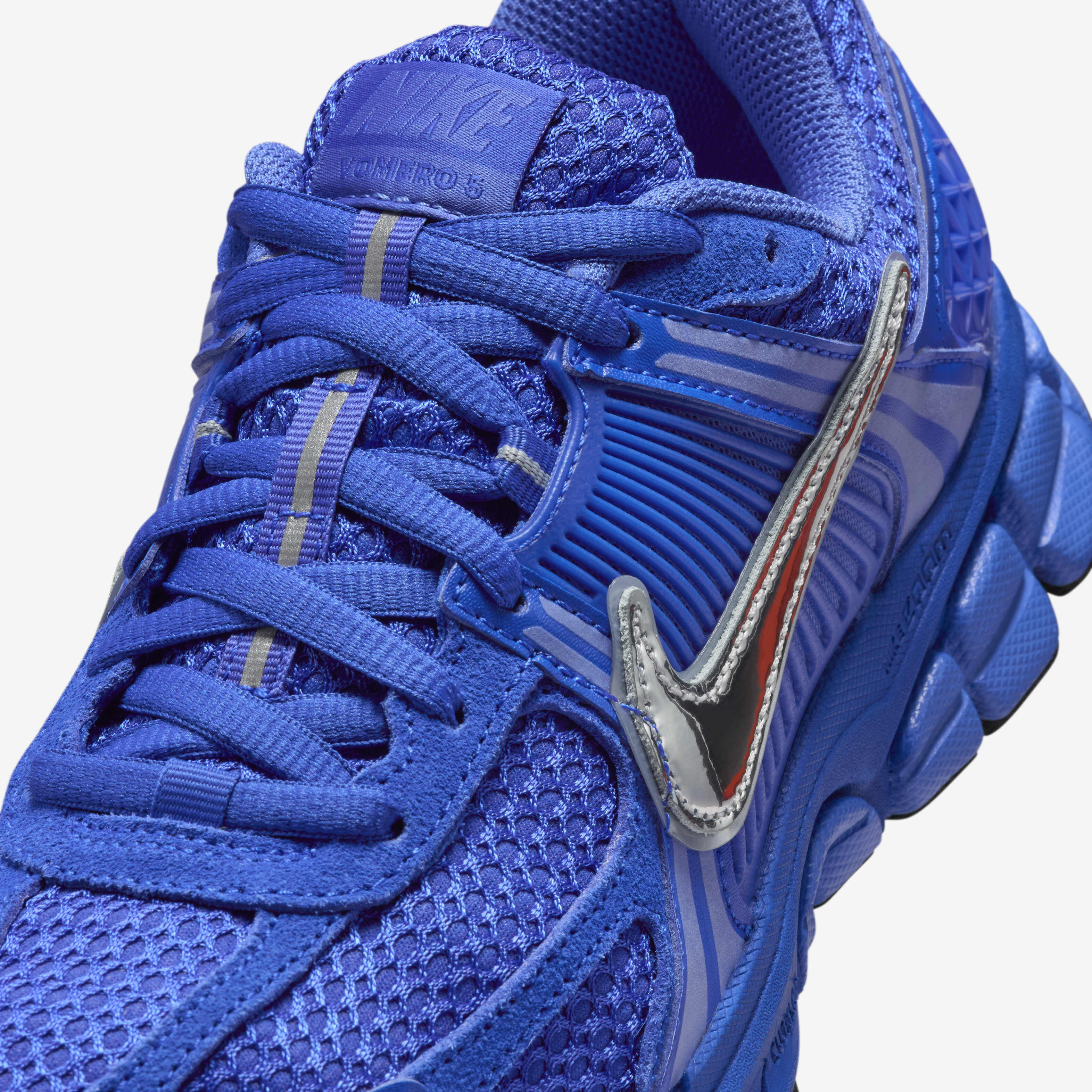 Buy Nike Zoom Vomero 5 Women s Shoes Nike Kuwait Official