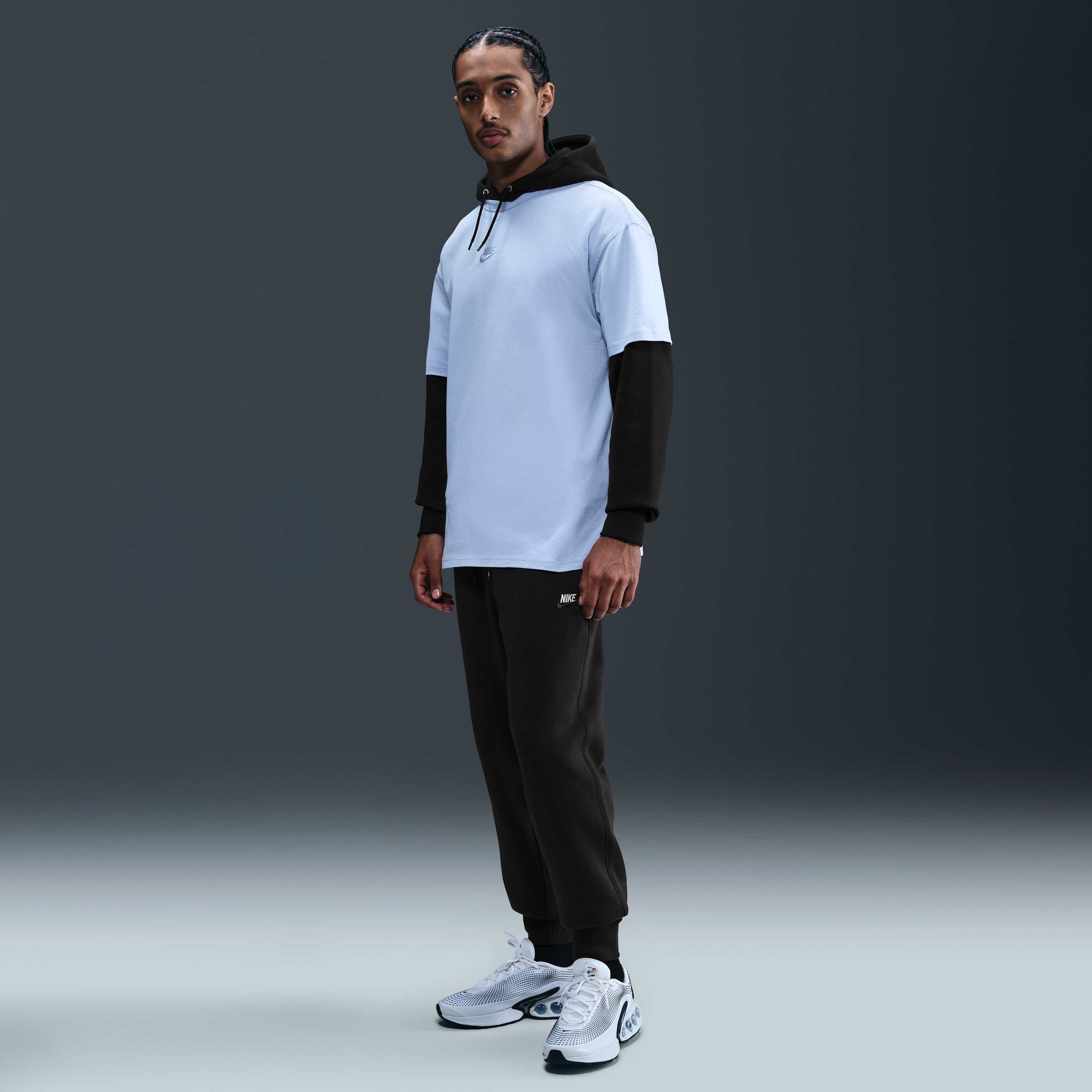 Nike Sportswear Club image number 0