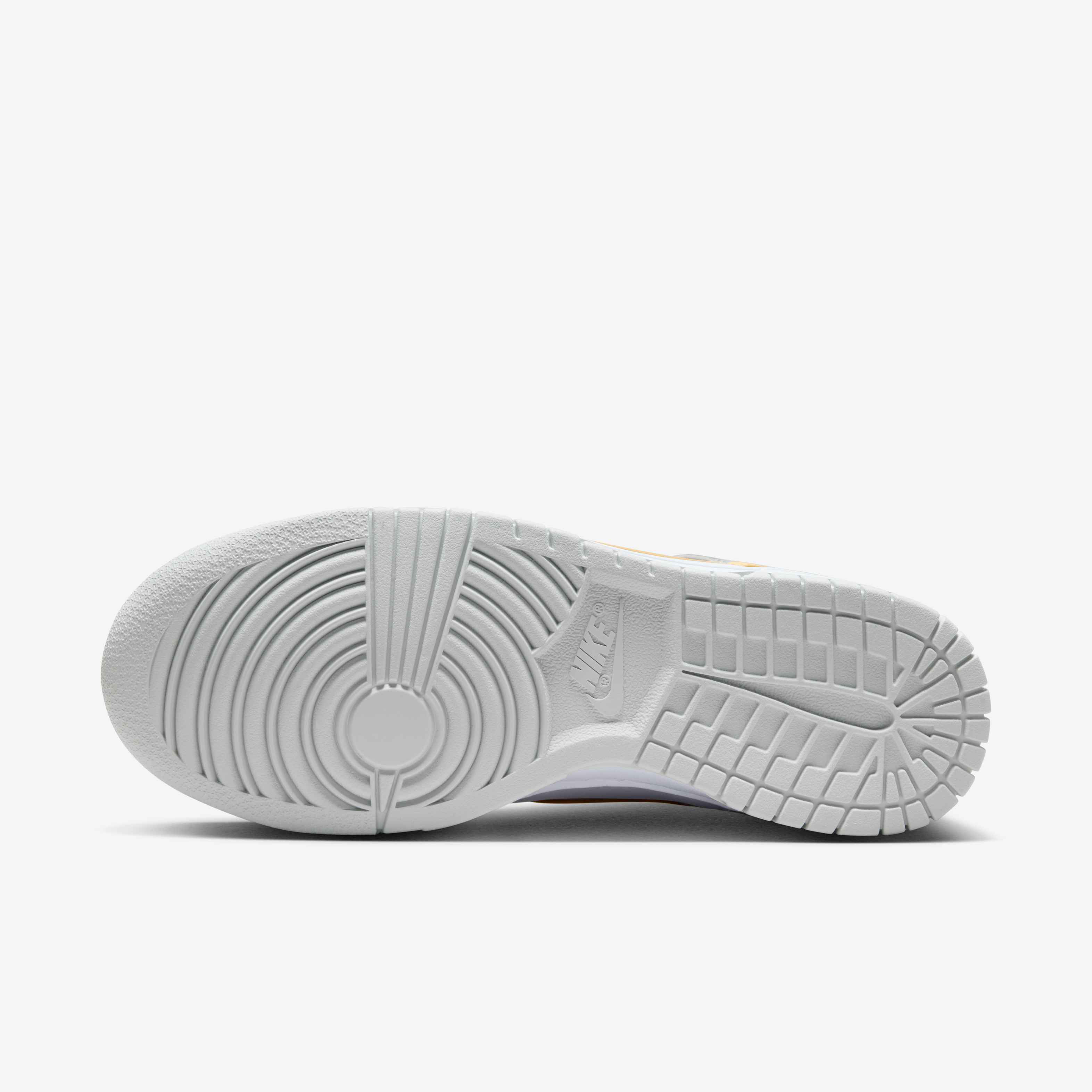 Nike Dunk High image number 1