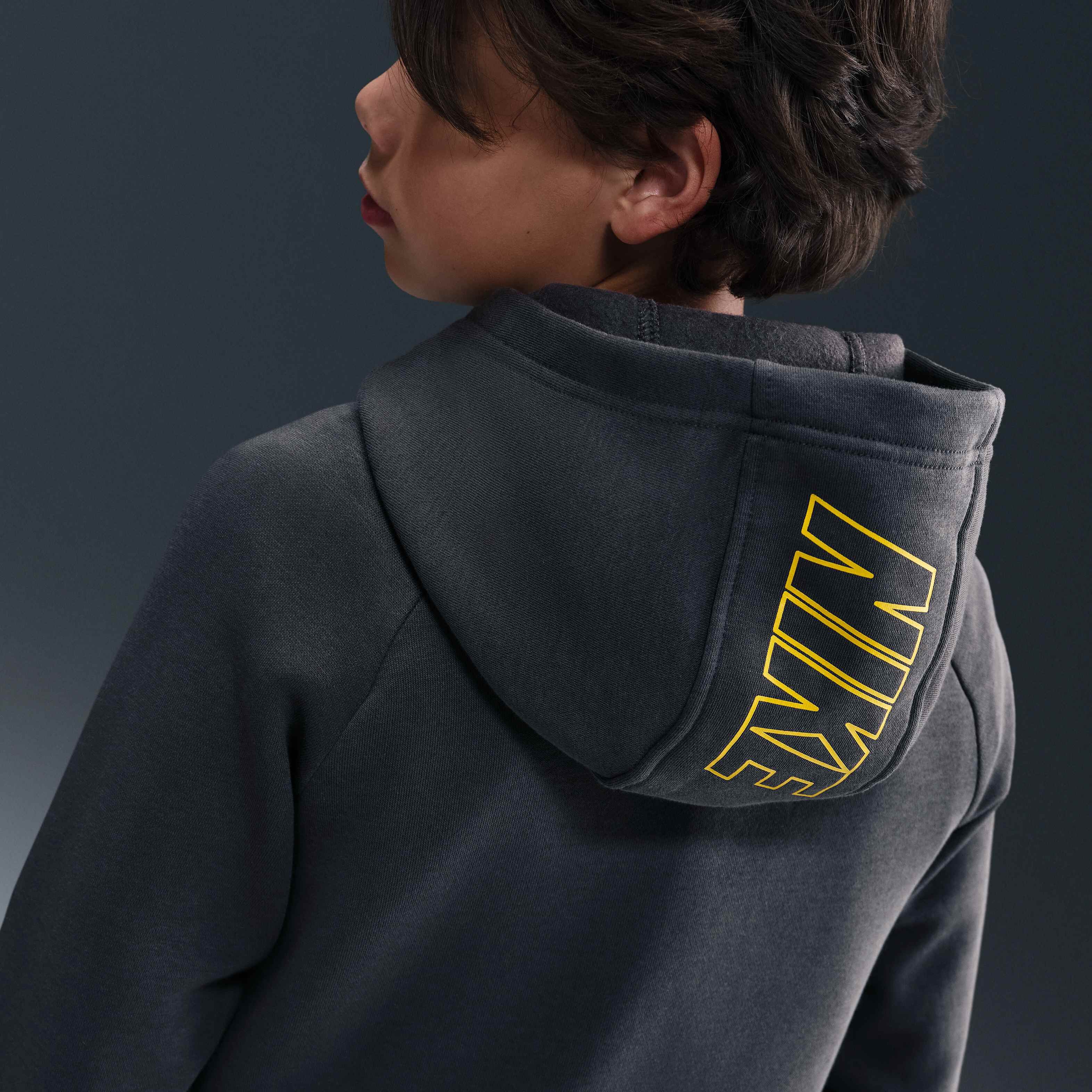 نايكي سبورتسوير كلوب فليس image number 2