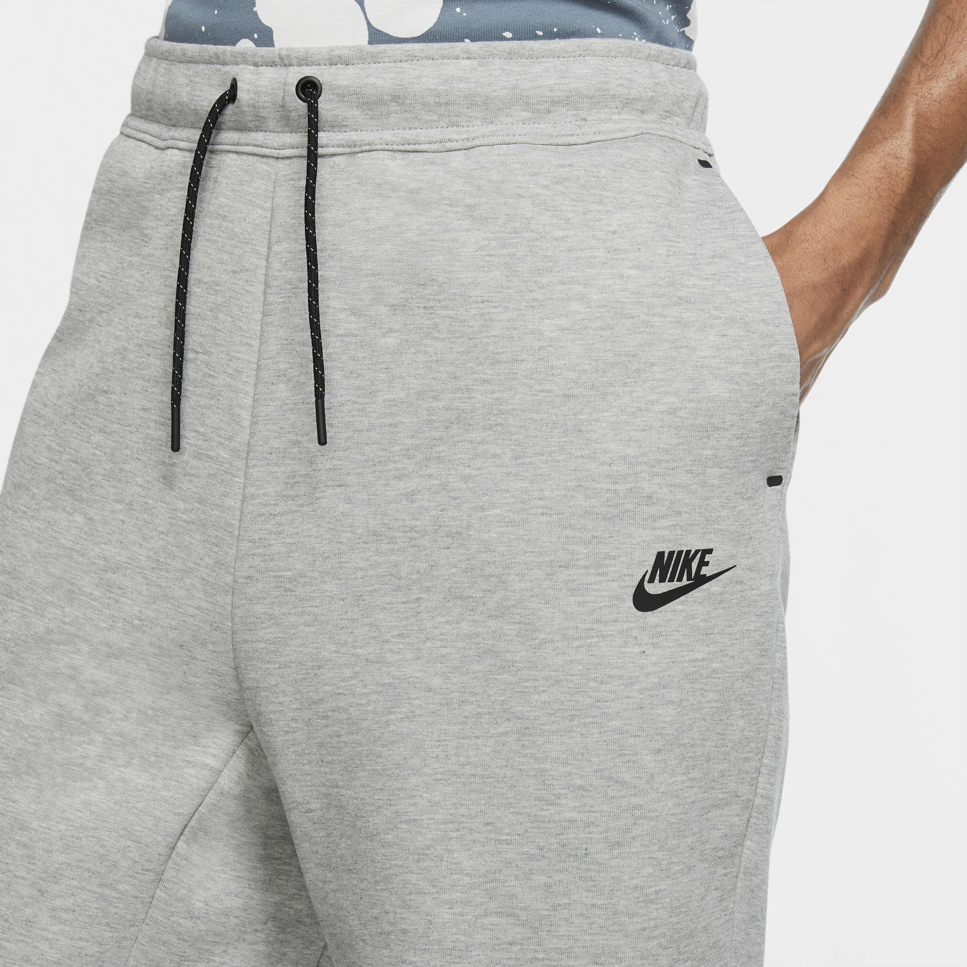 Nike Sportswear Tech Fleece image number 3