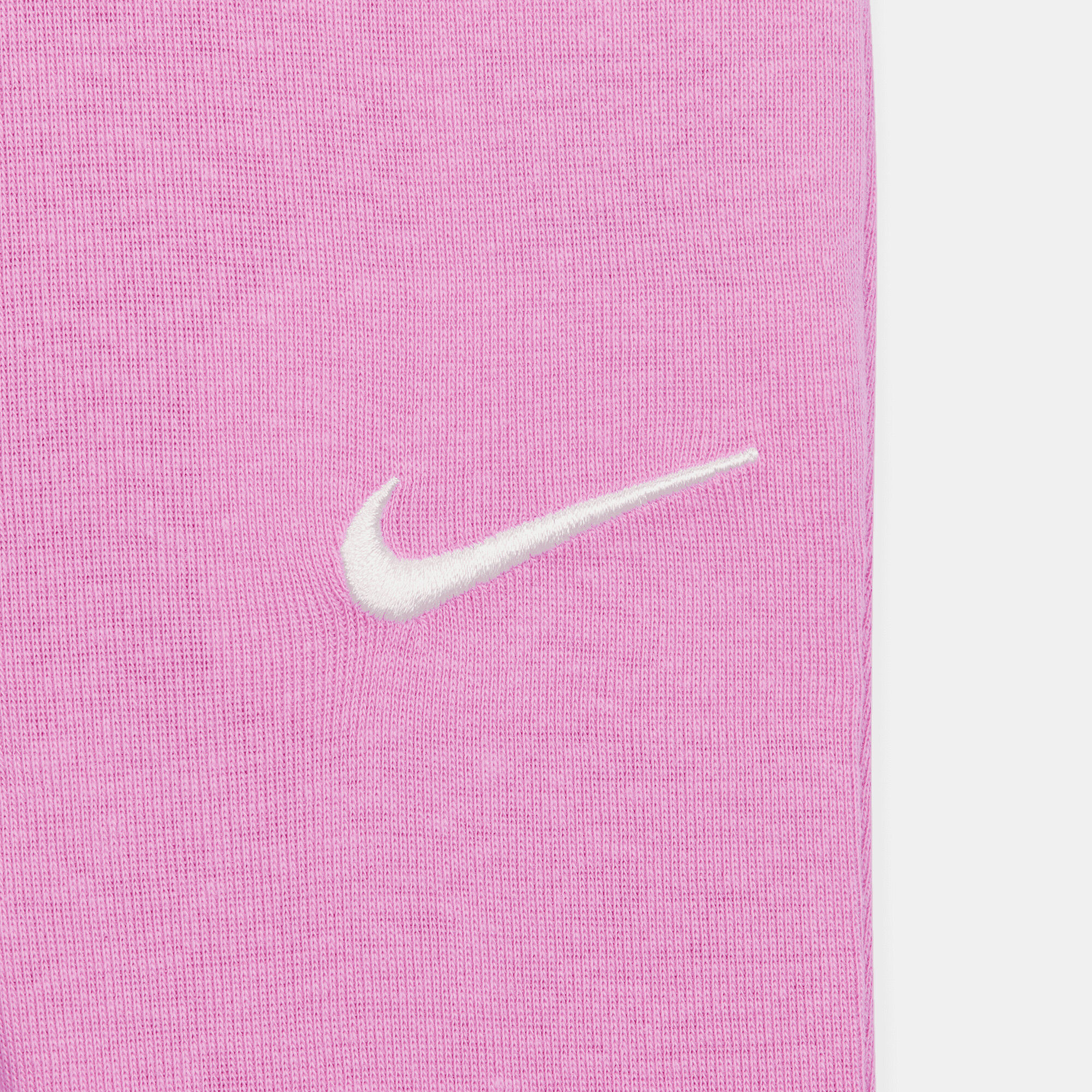 Nike image number 2