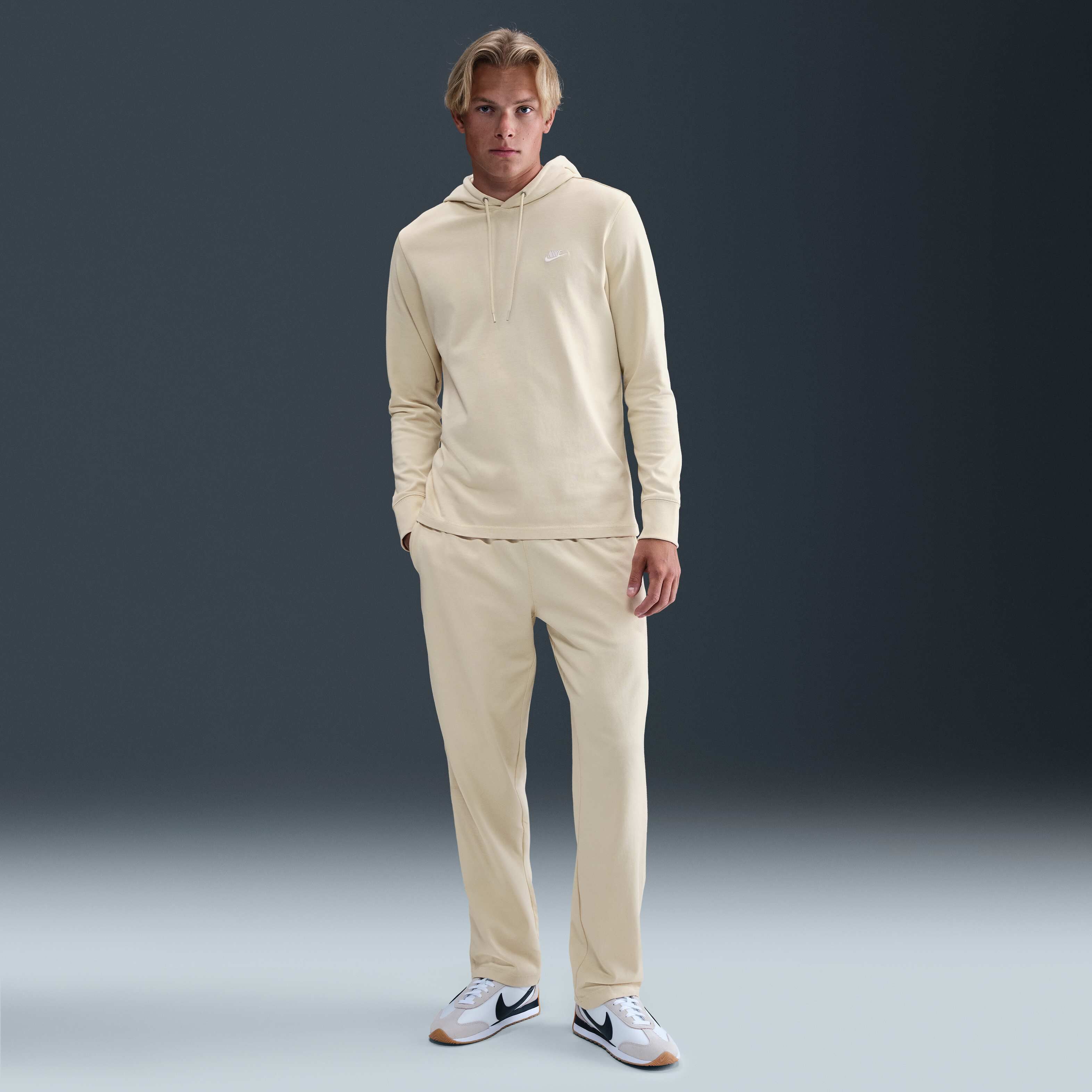 نايكي سبورتسوير كلوب image number 3