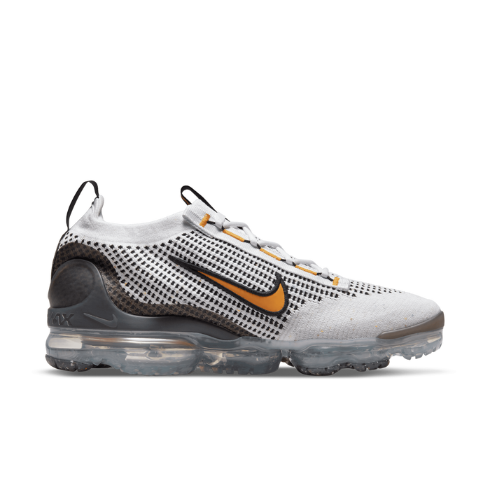 Nike Air VaporMax 2021 Flyknit image number 2 Nike Air VaporMax 2021 Flyknit image number 2
