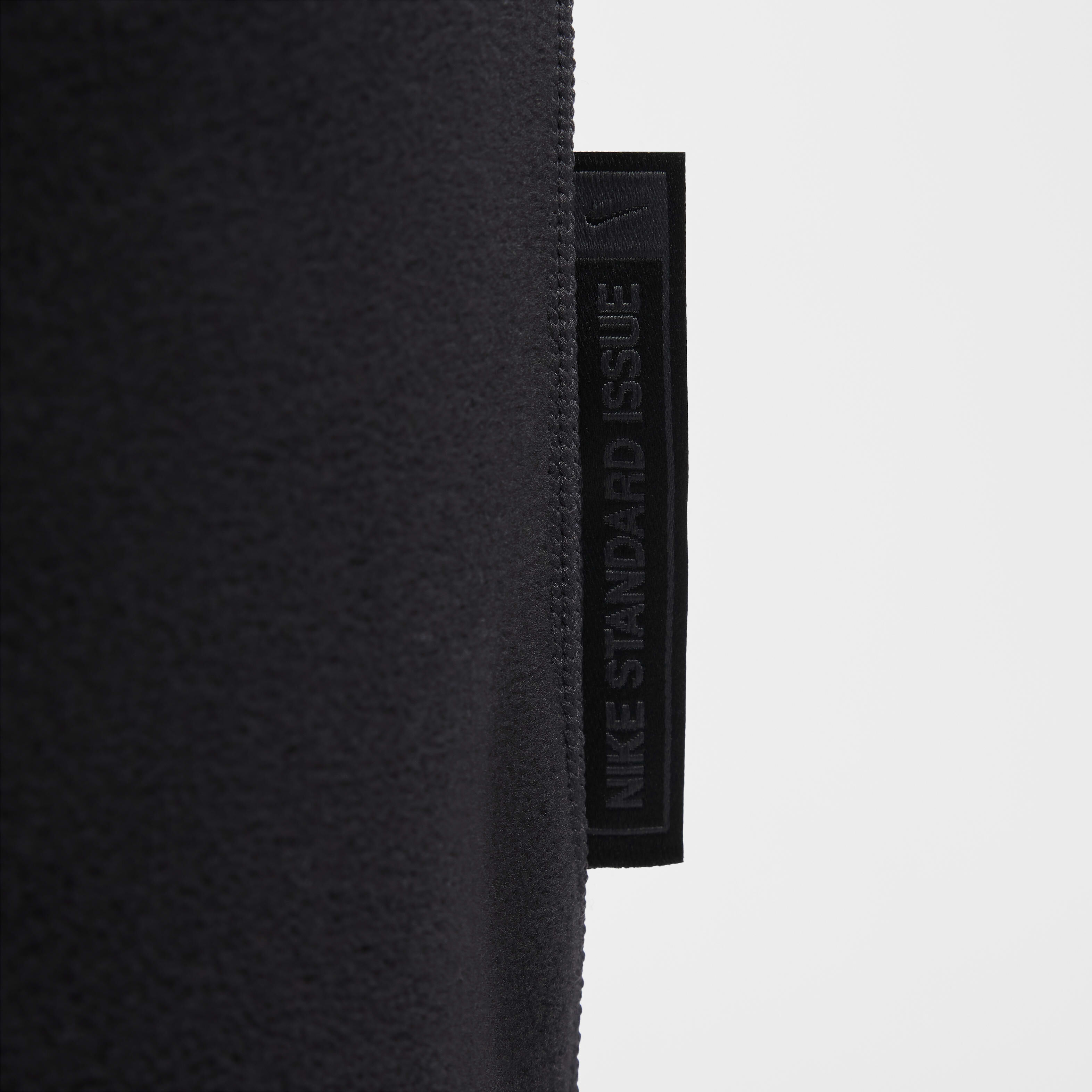 نايكي ستاندرد ايشيو كلتشر اوف فوتبول image number 5