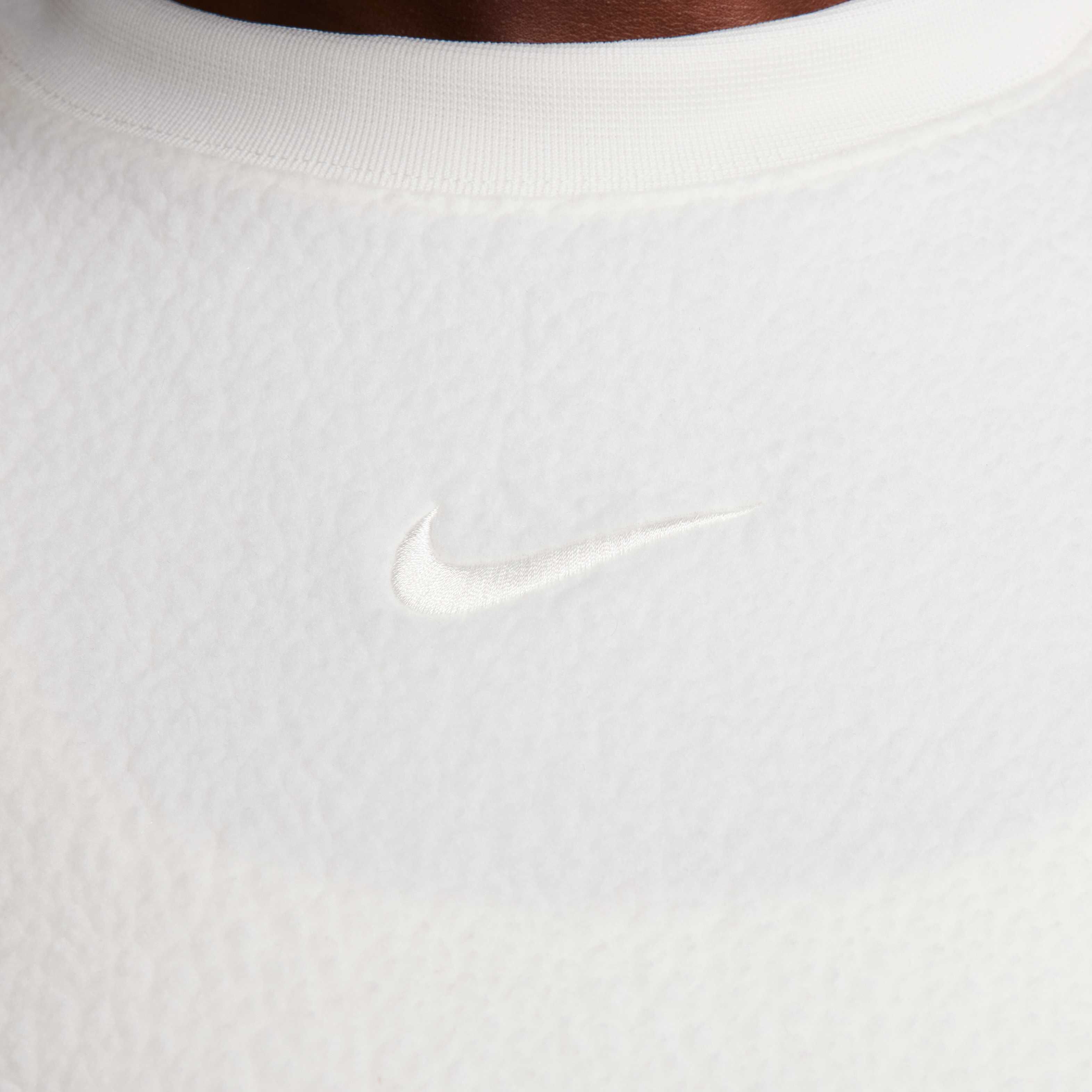 Nike Sportswear Plush image number 3