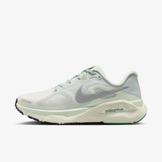 Nike Structure Plus