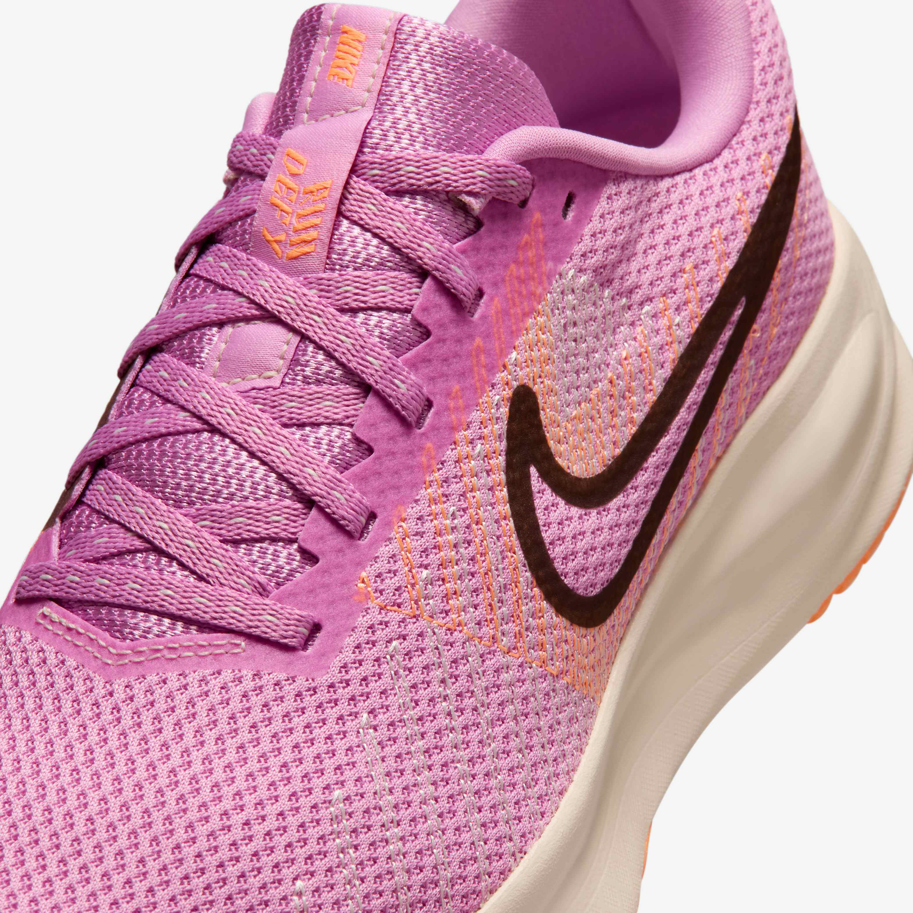 Nike Run Defy image number 6