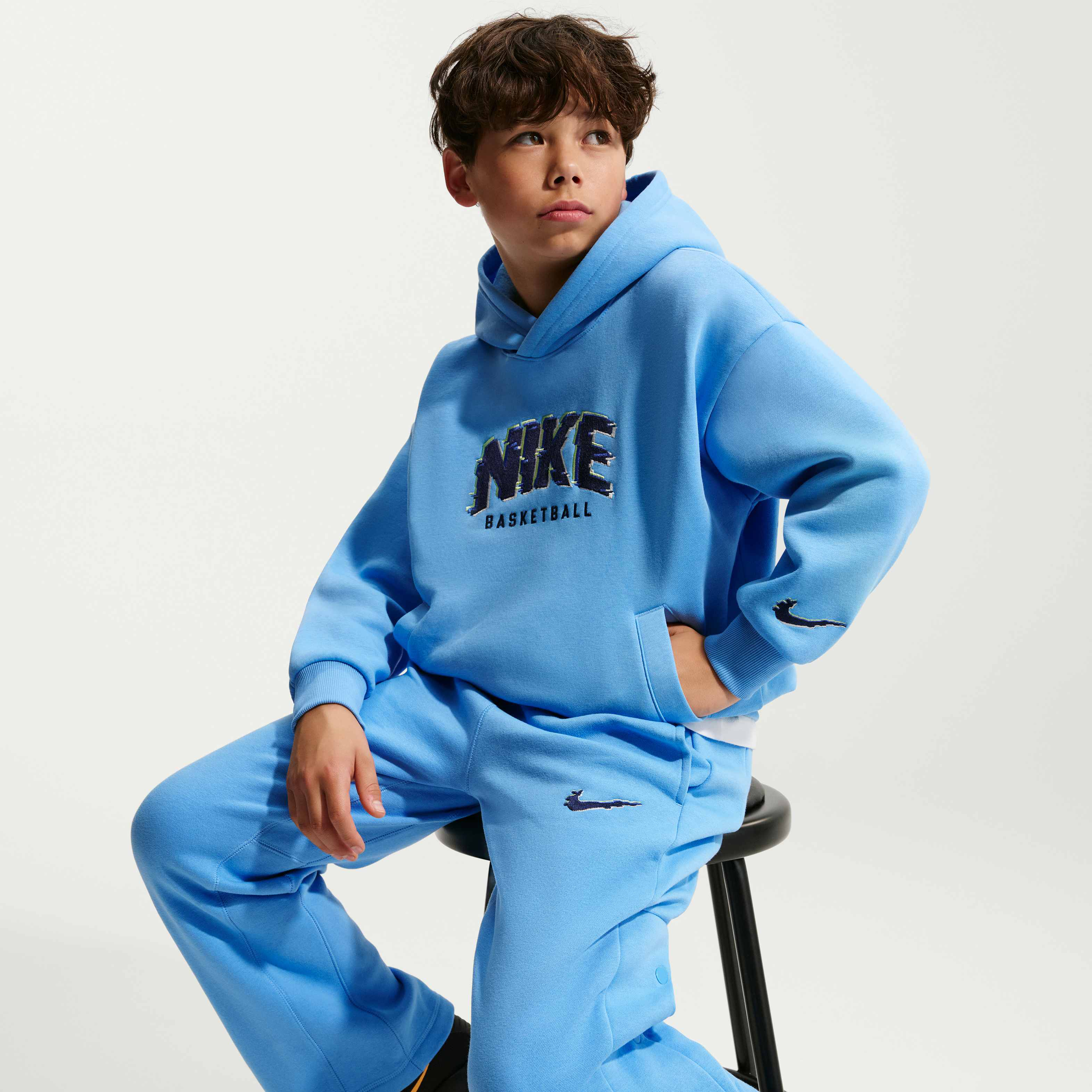 نايكي كلتشر اوف باسكت بول image number 3