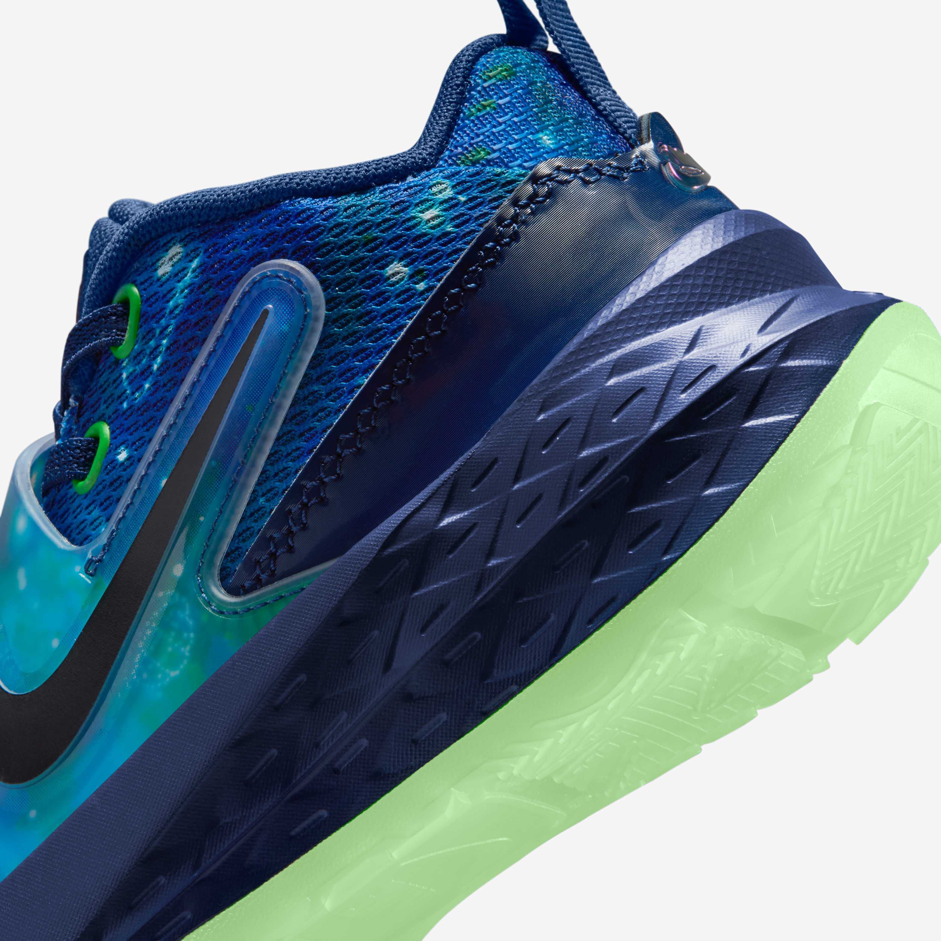 Nike Hustle D 12 x LEGO&reg; Collection image number 7