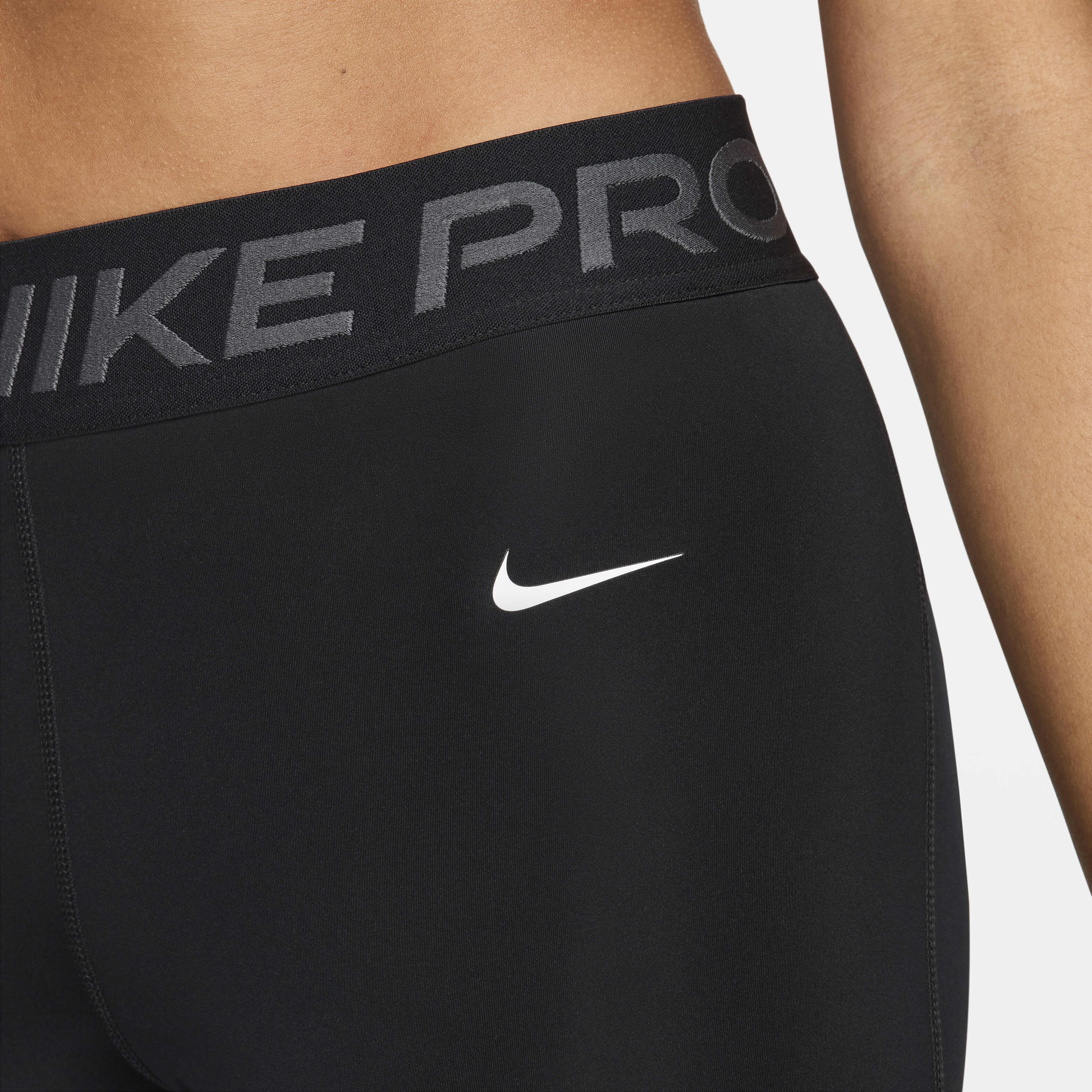 Nike Pro image number 2