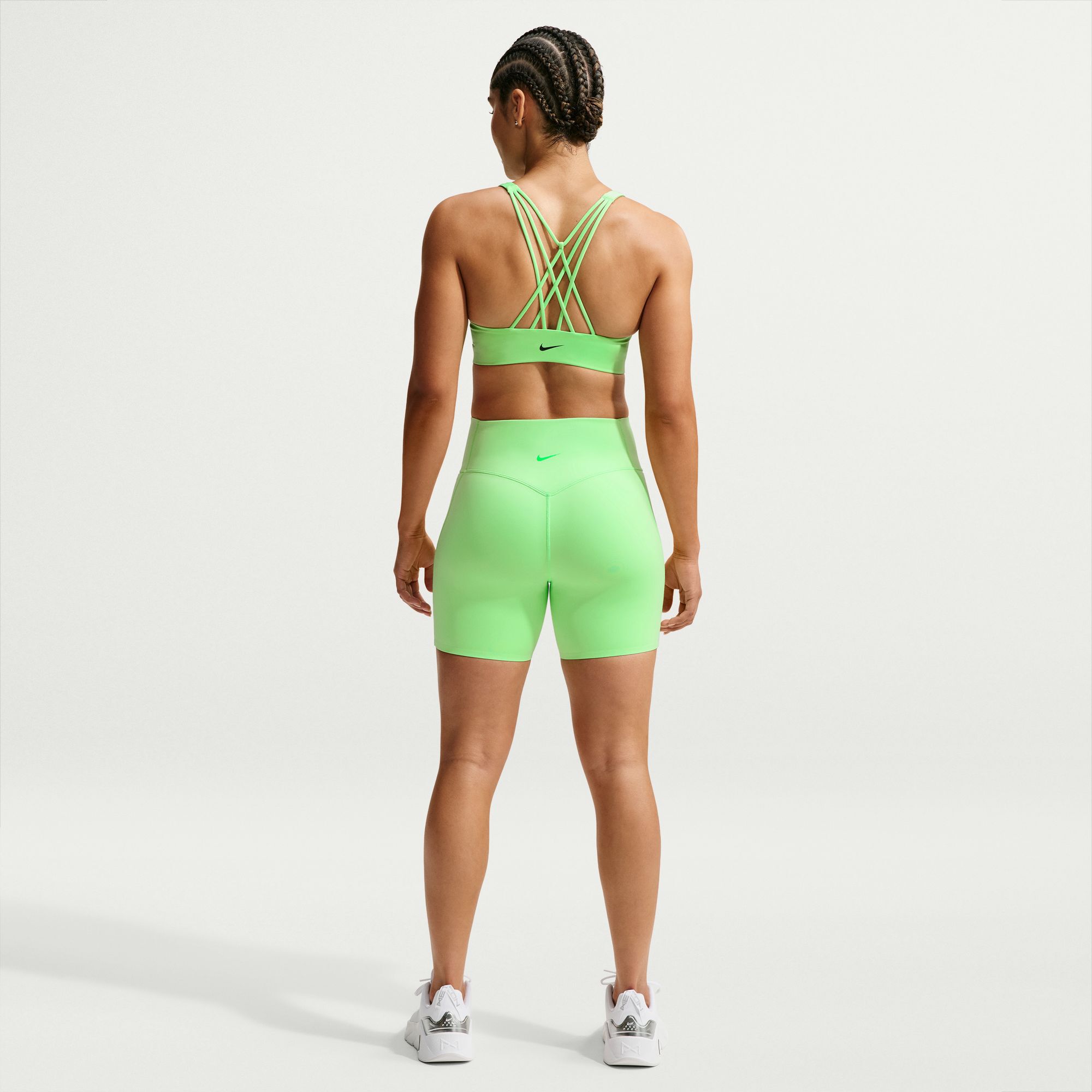 Nike Indy image number 1