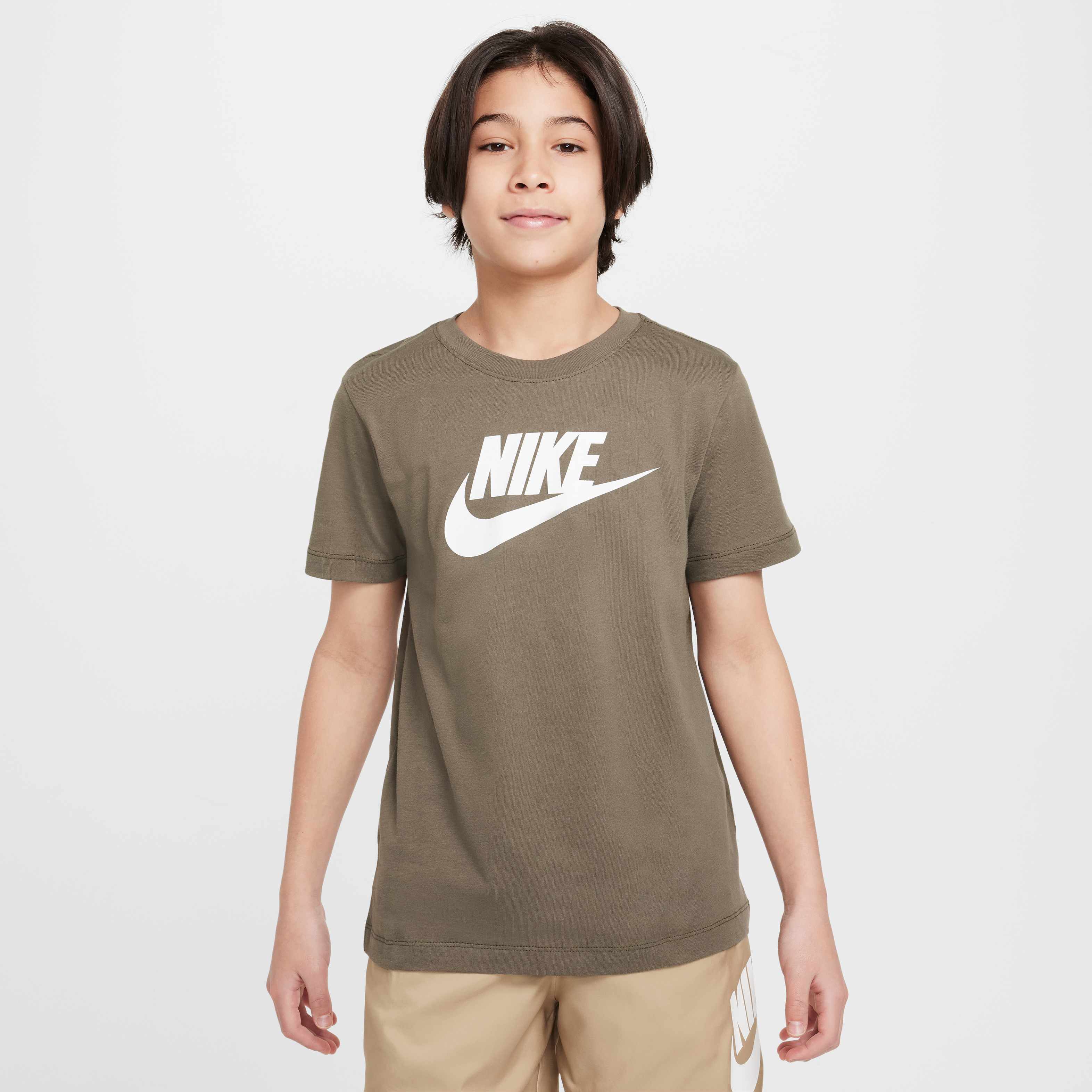 نايكي سبورتسوير image number 0