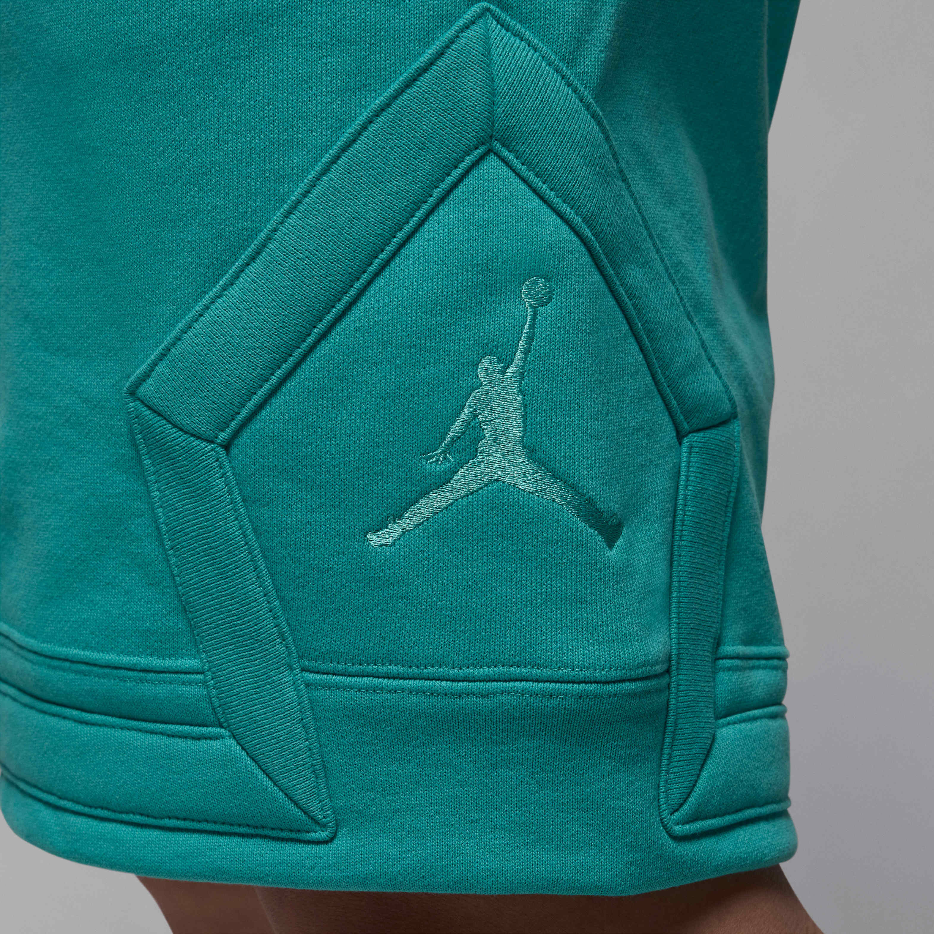 Jordan Flight Fleece image number 3