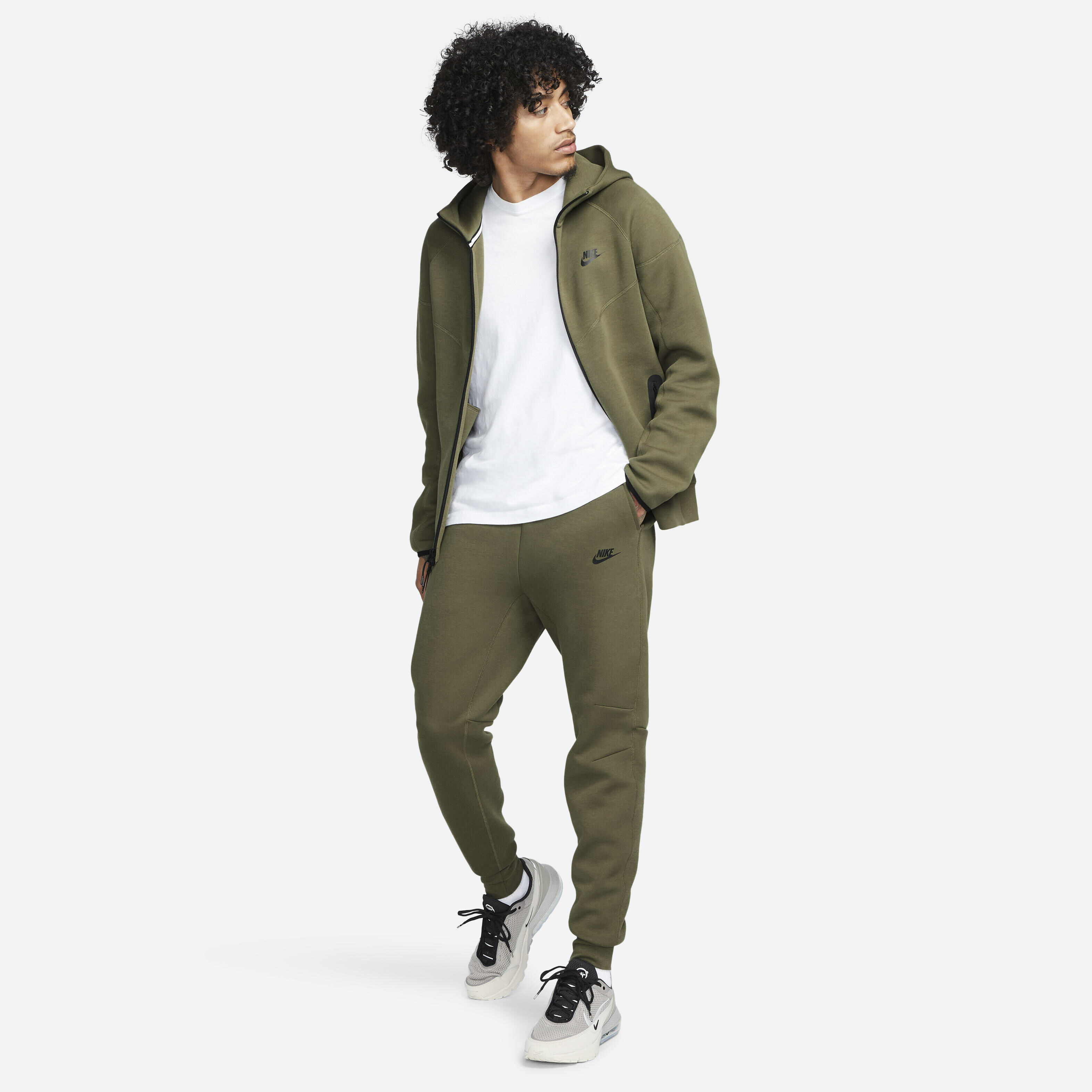 Nike fleece hoodie and joggers clearance