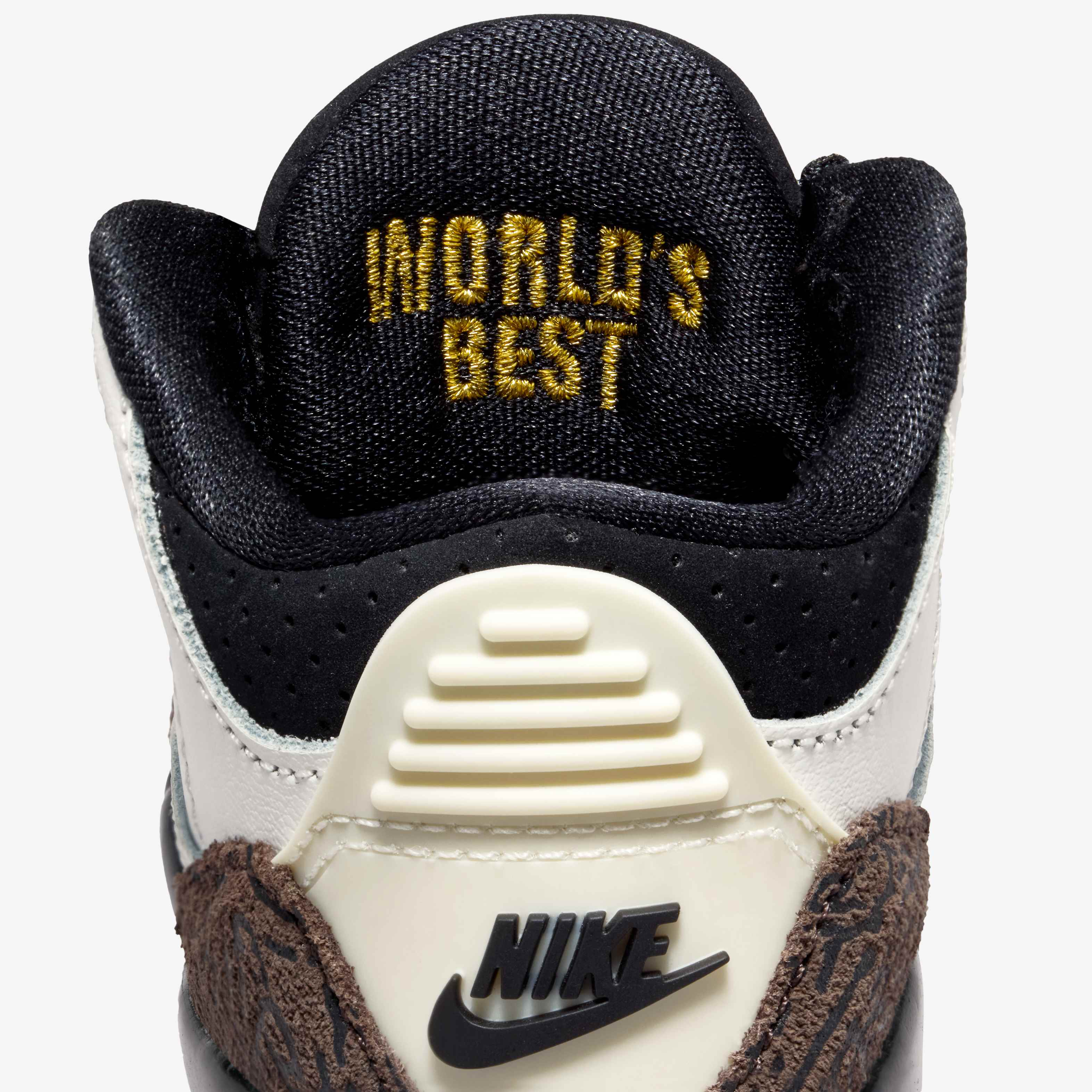 Jordan 3 Retro 'Medium Olive' image number 7