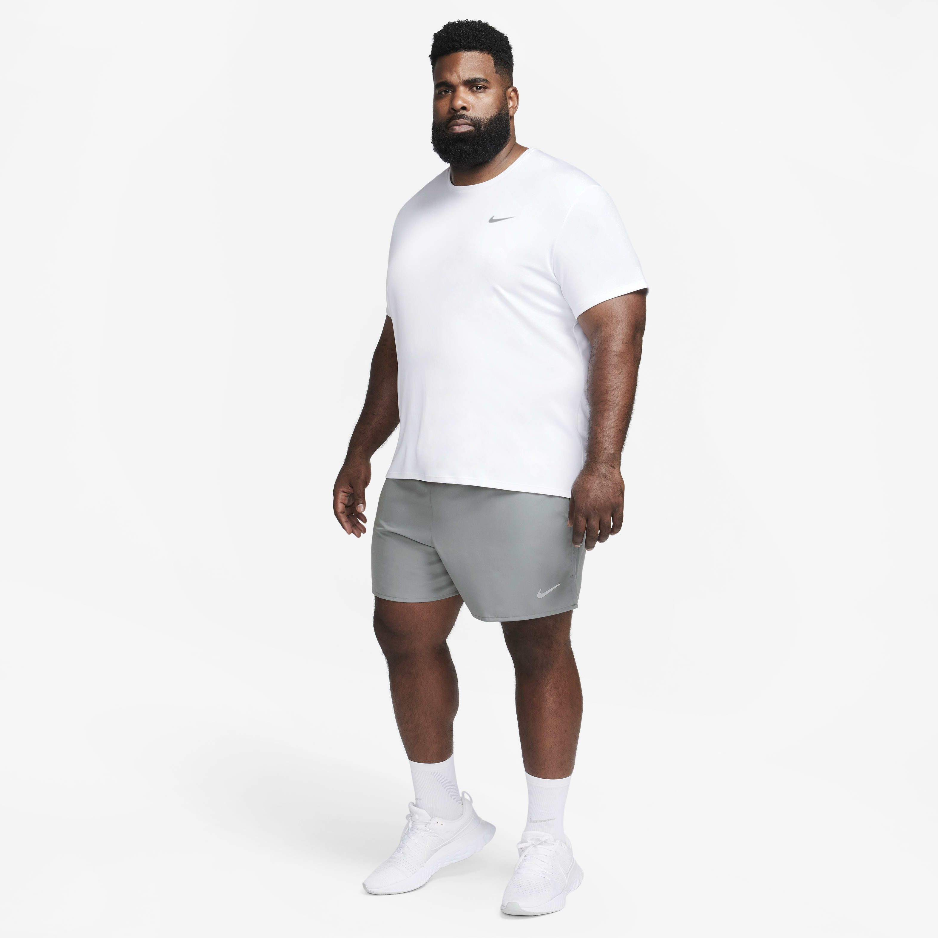 نايكي تشالنجر image number 17